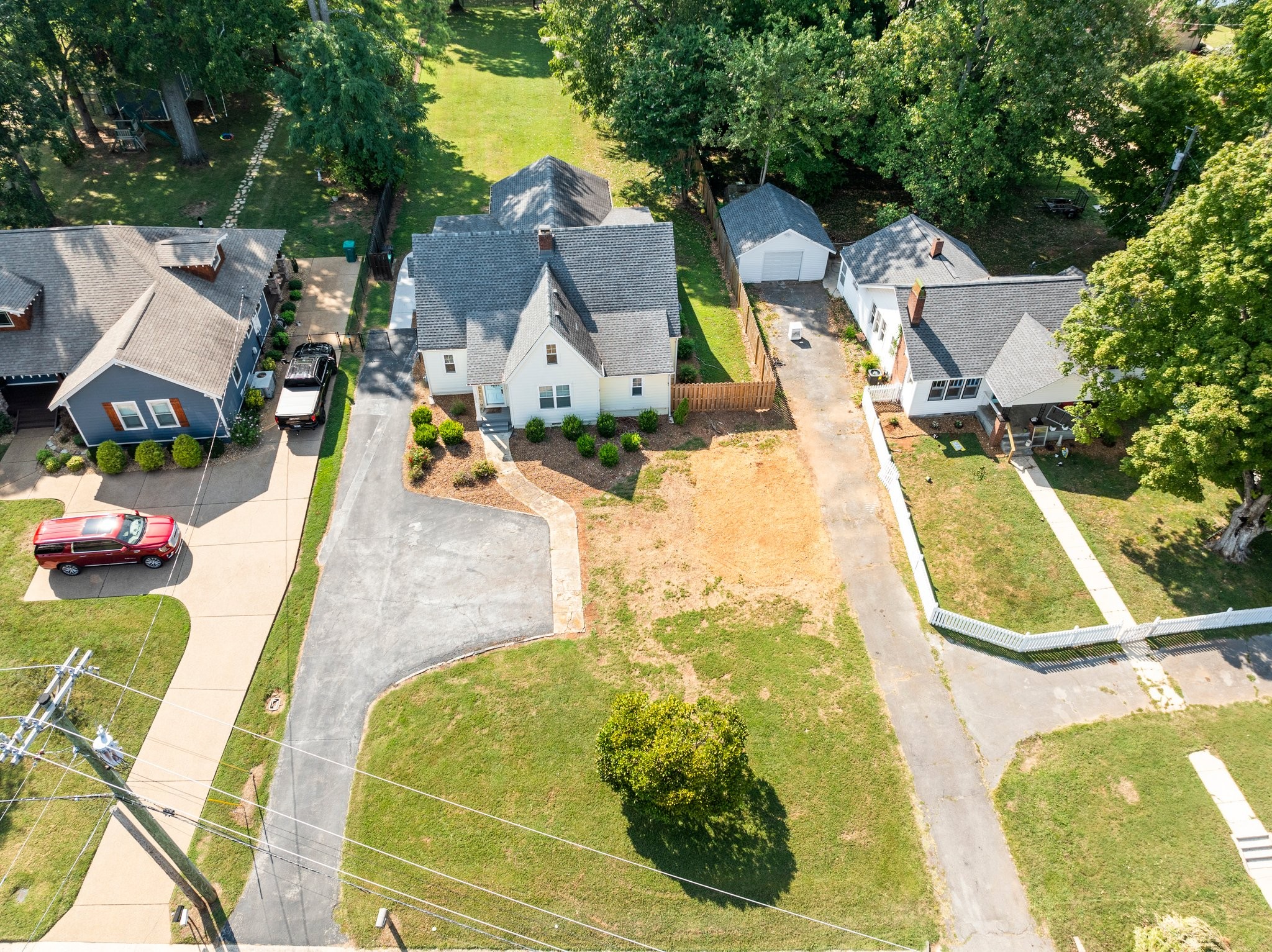 1205 N High St
