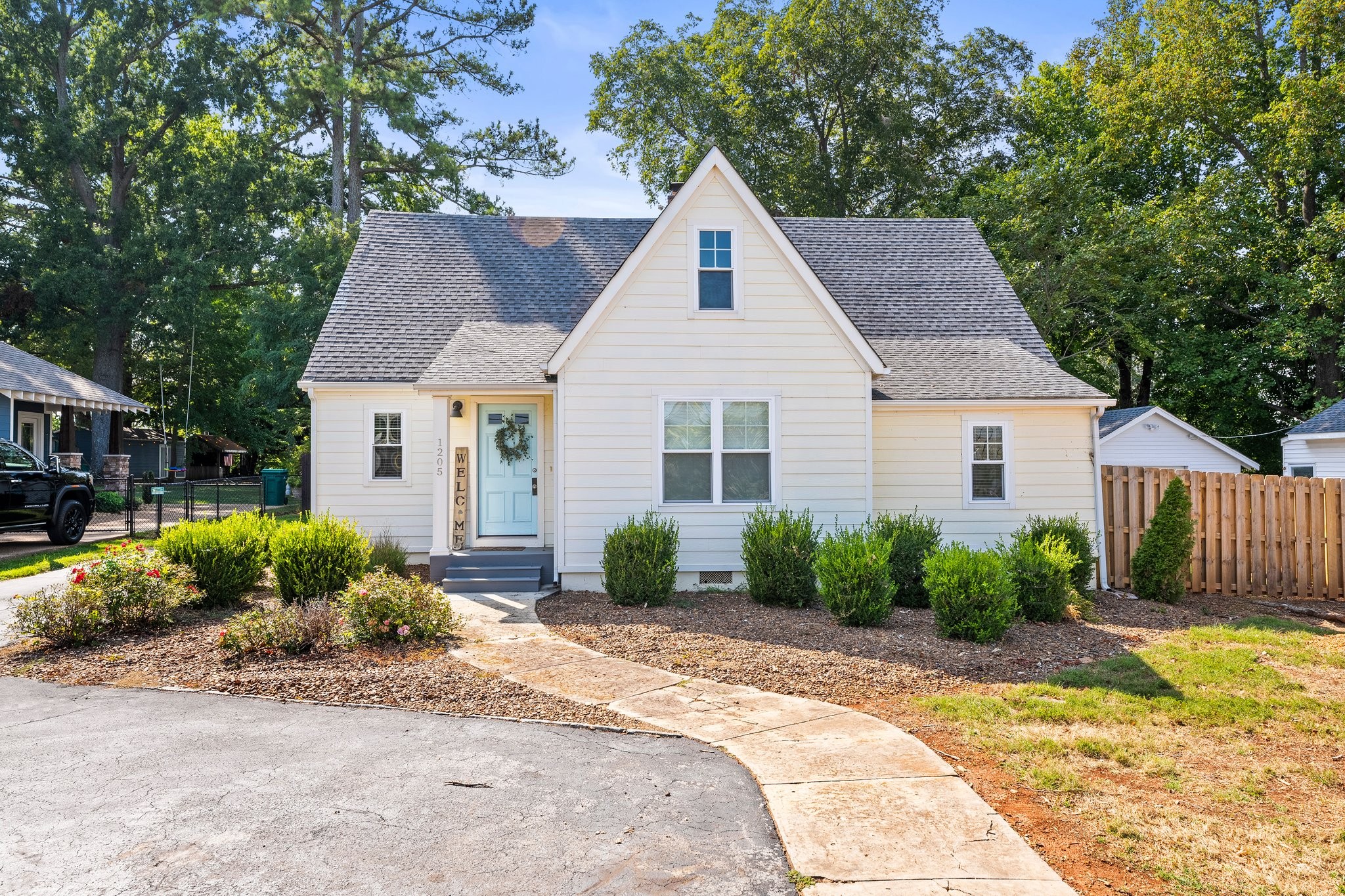 1205 N High St