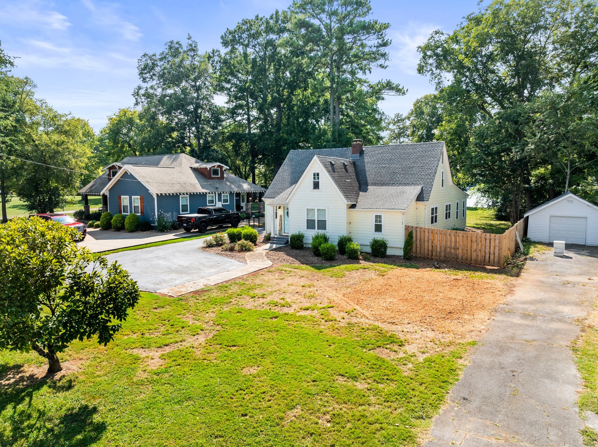 1205 N High St