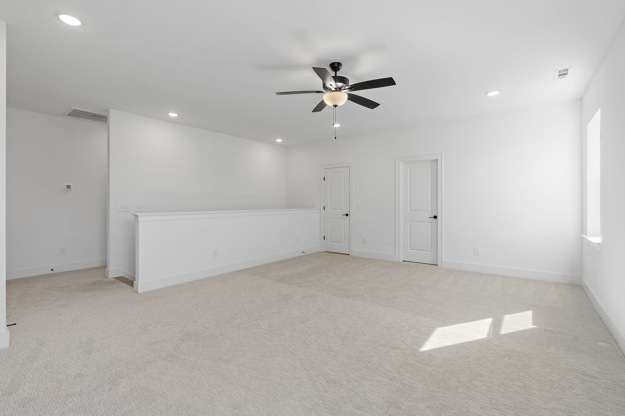 3232 Knotts Dr
