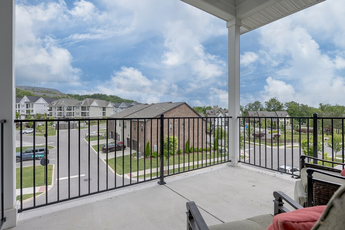 1901 Shadow Green Dr Unit: 303