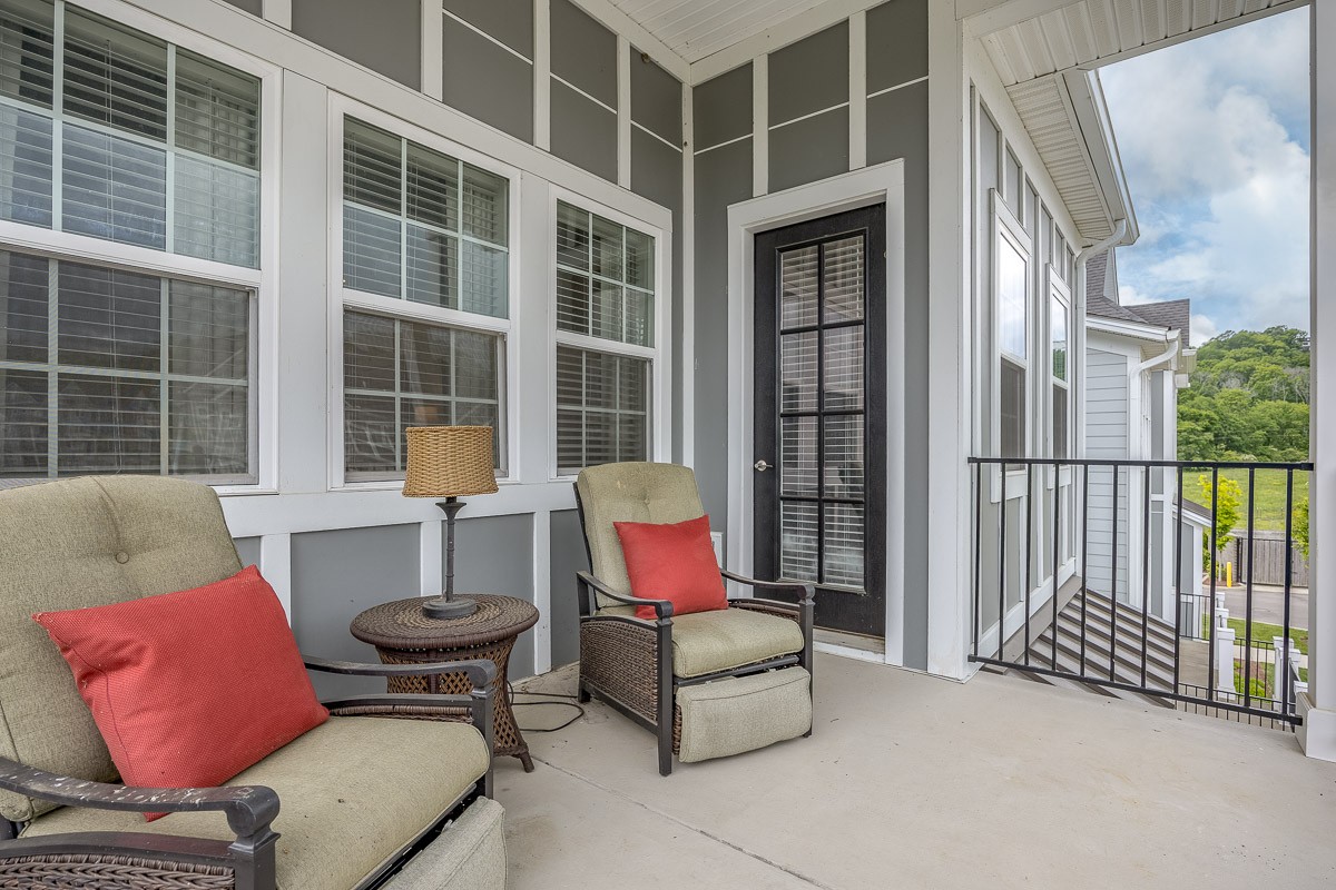 1901 Shadow Green Dr Unit: 303