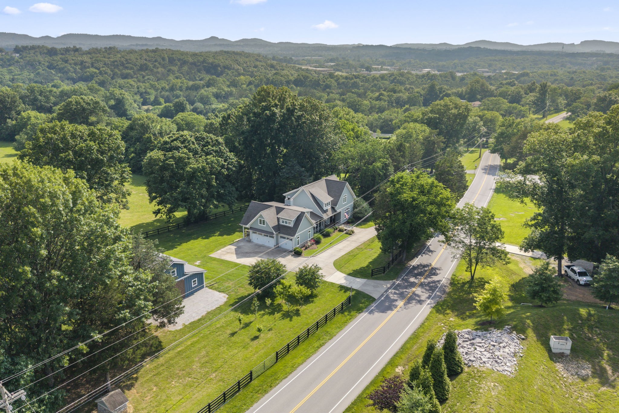 2107 Kidd Rd