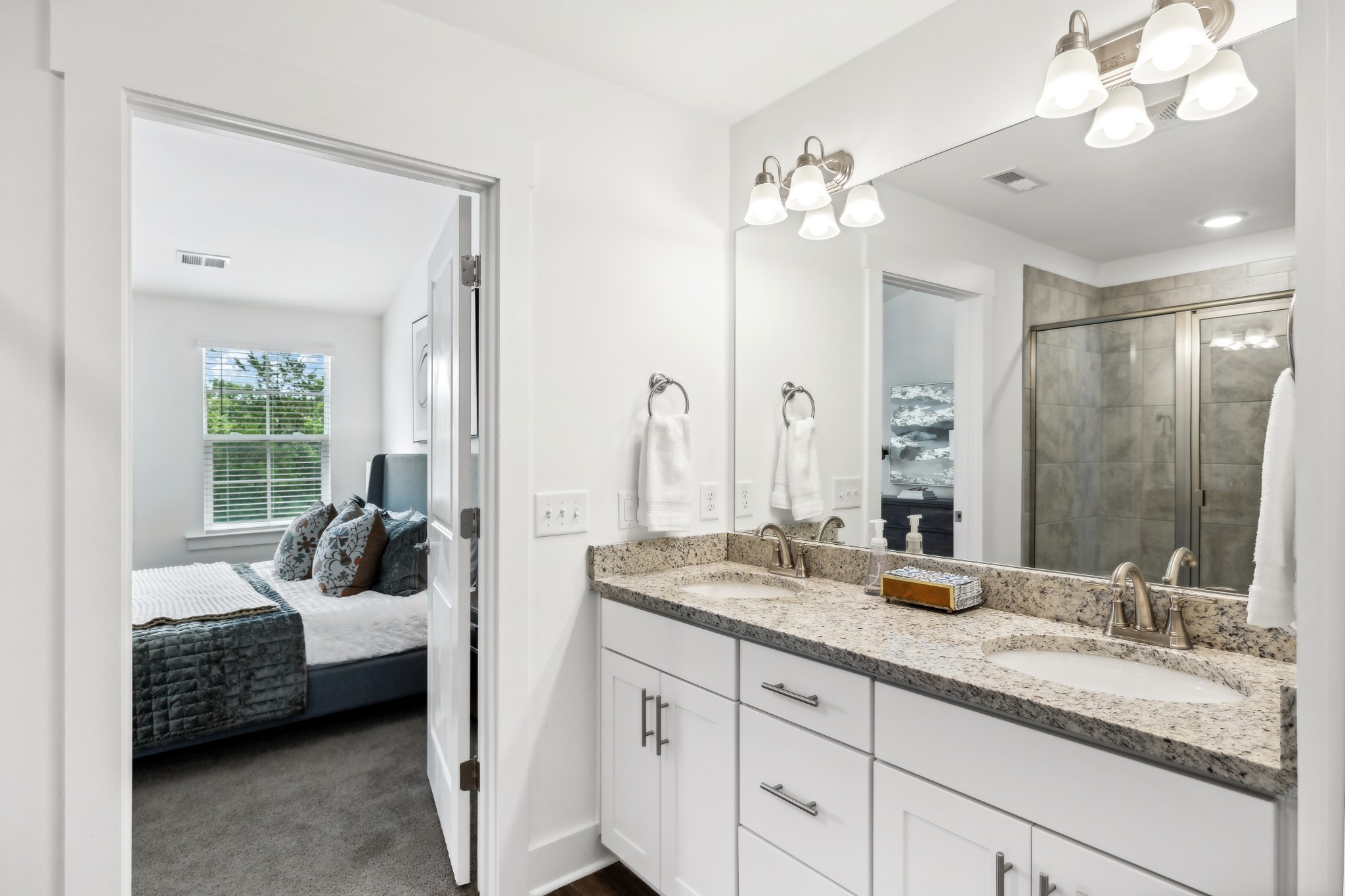 1067 Sweetleaf Dr