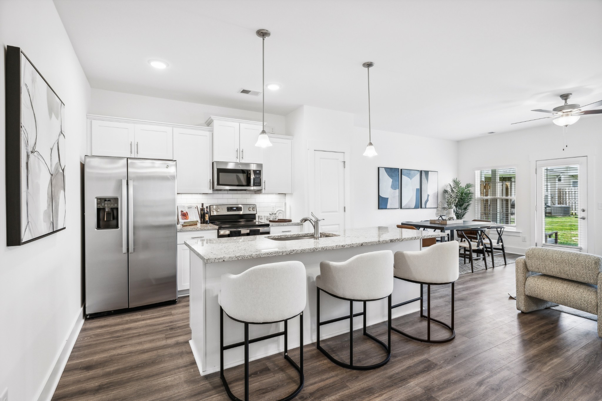 1067 Sweetleaf Dr