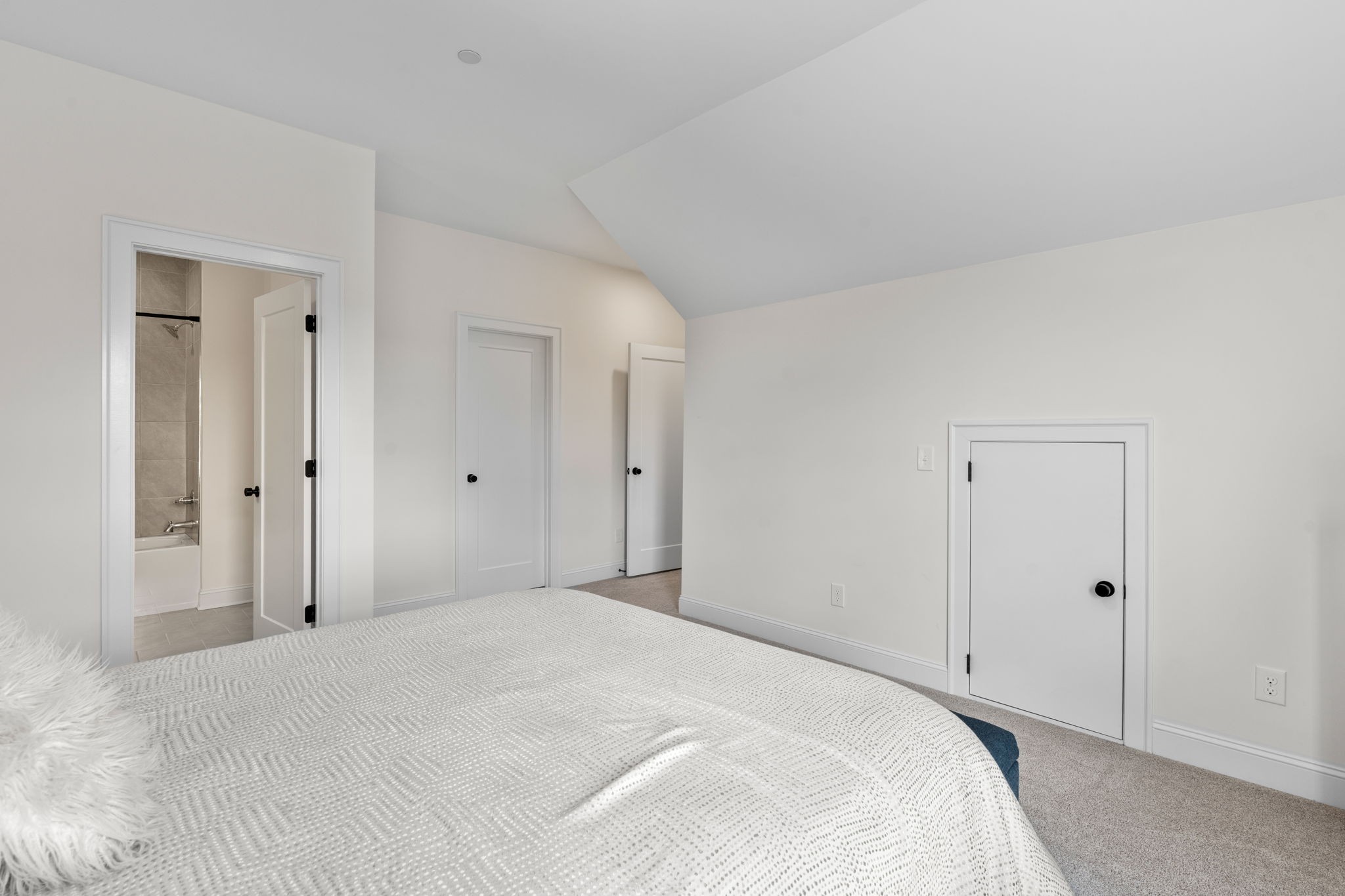 1116 Angela Ann Ct