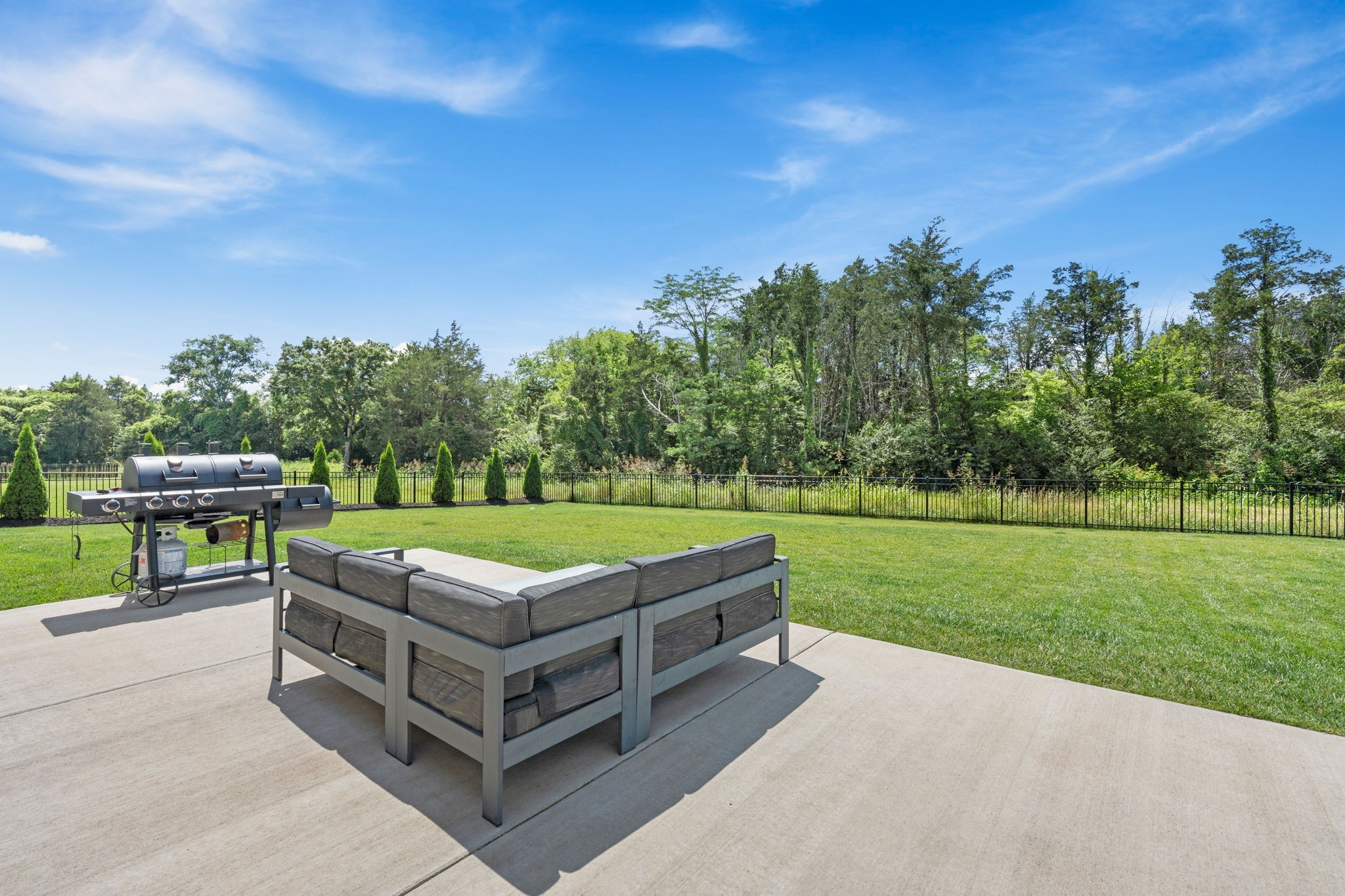 1116 Angela Ann Ct
