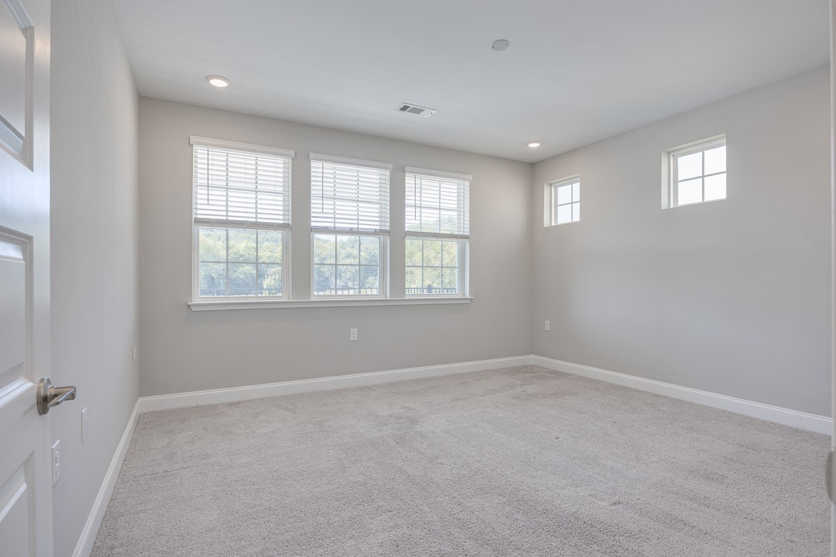 2000 Shadow Green Dr Unit: H-203