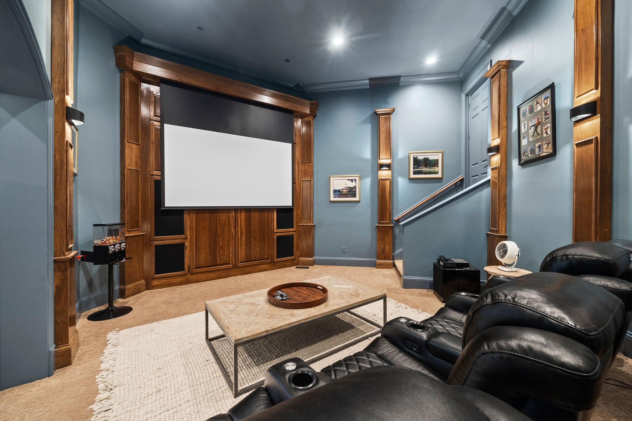937 Travelers Ct