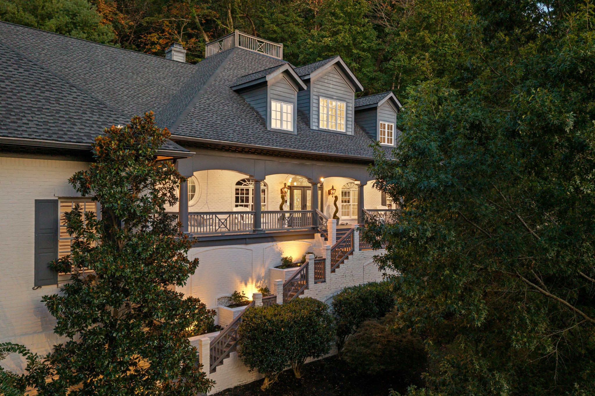 937 Travelers Ct