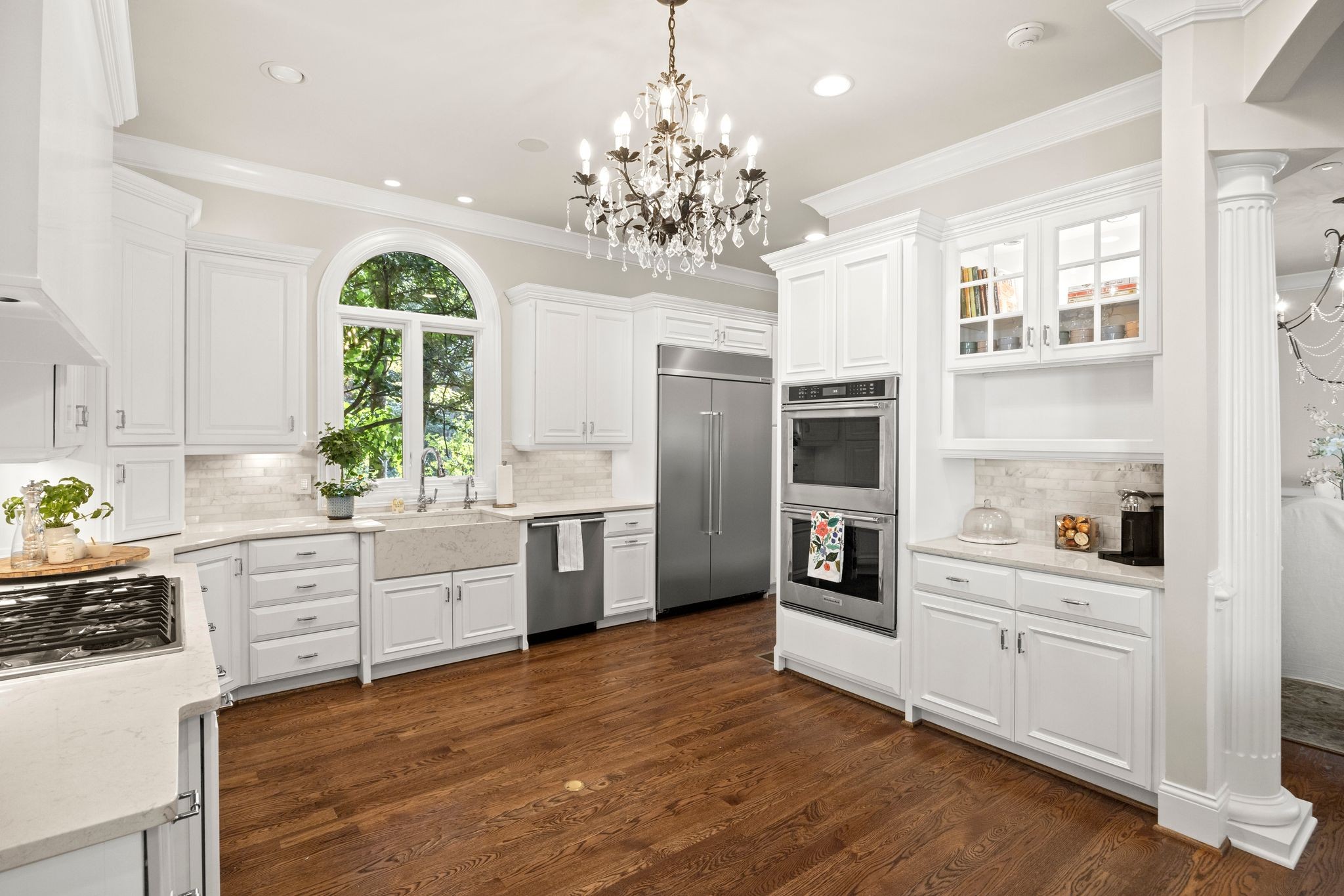 937 Travelers Ct
