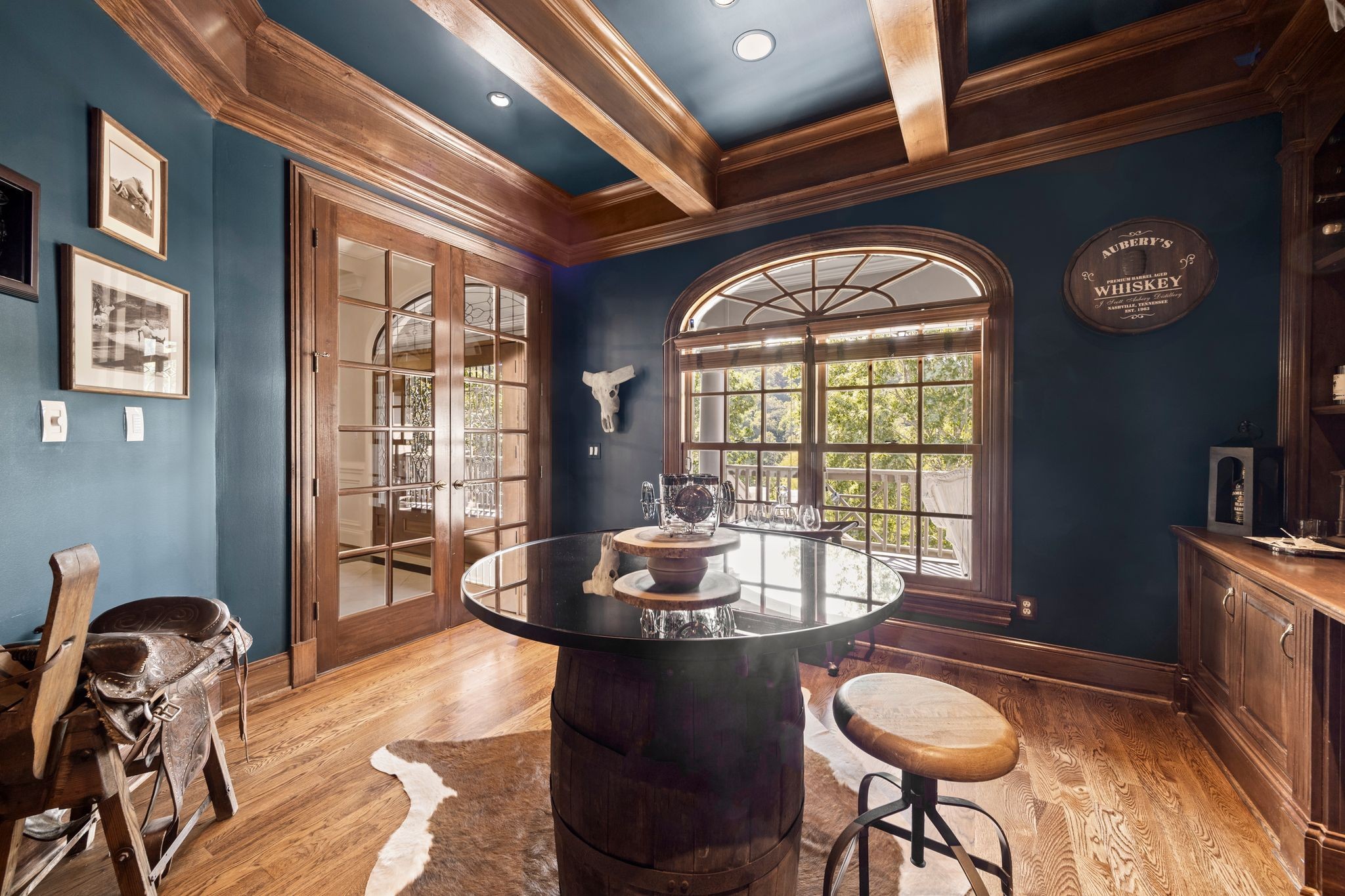 937 Travelers Ct