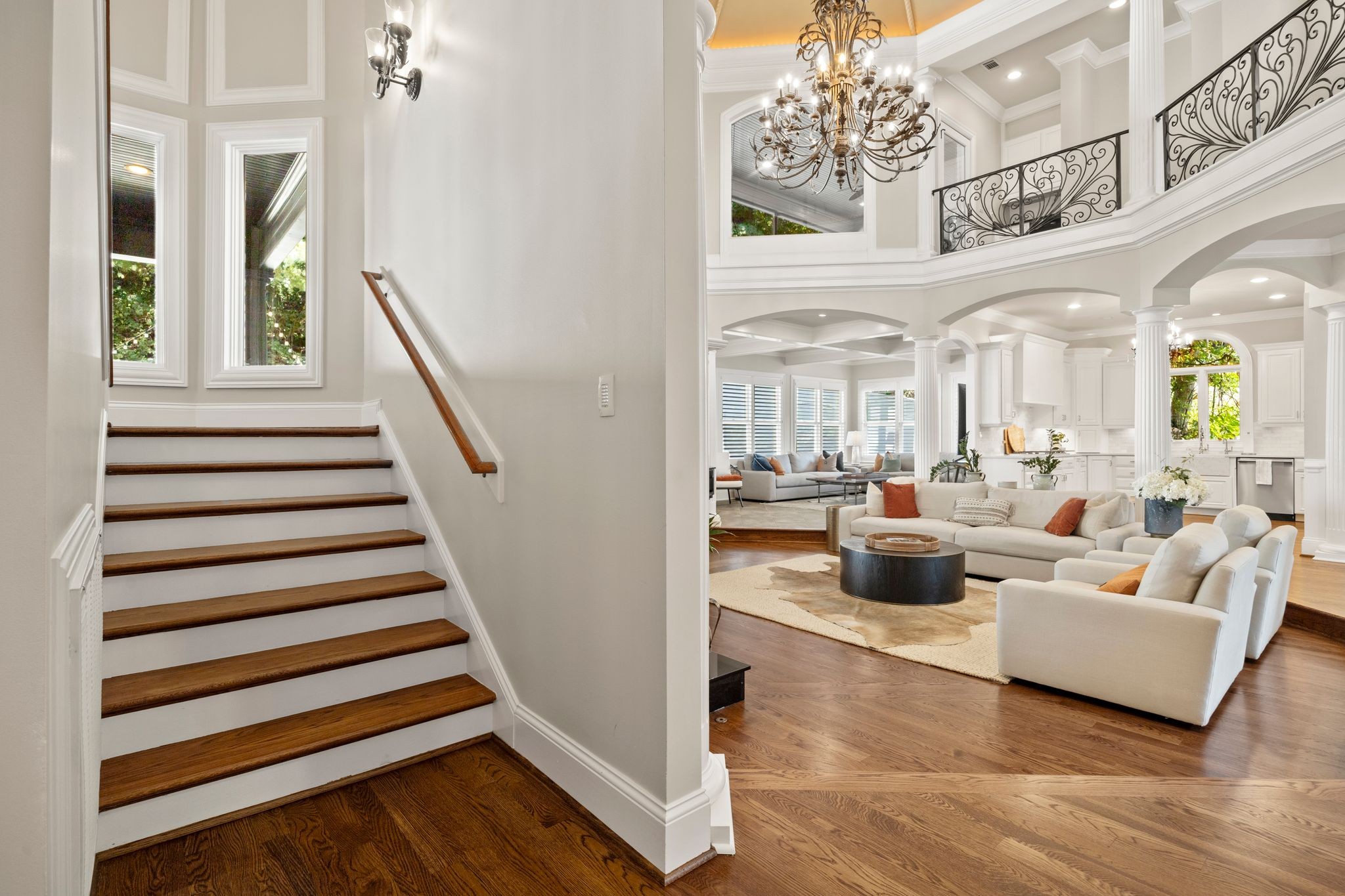 937 Travelers Ct