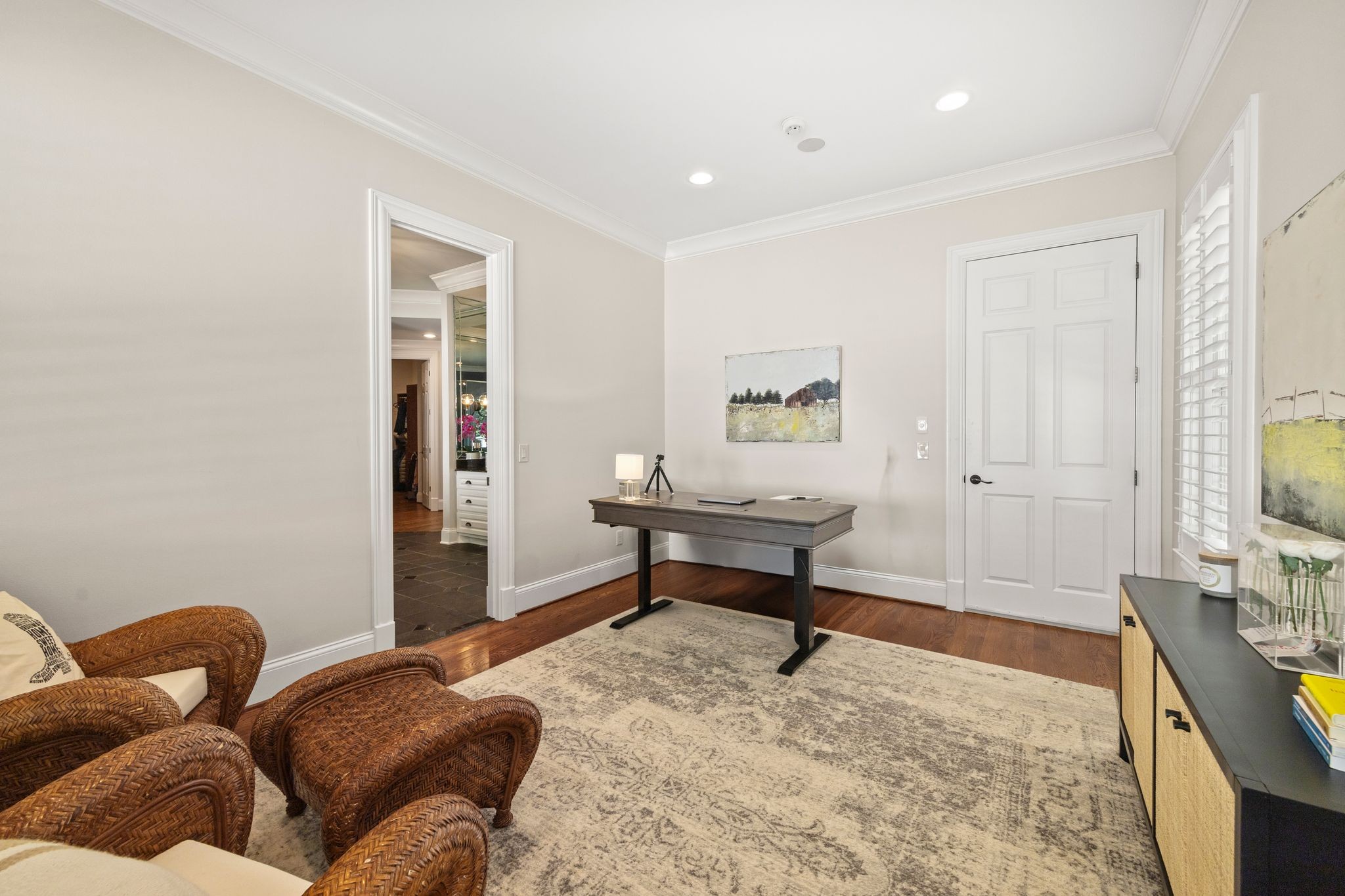 937 Travelers Ct