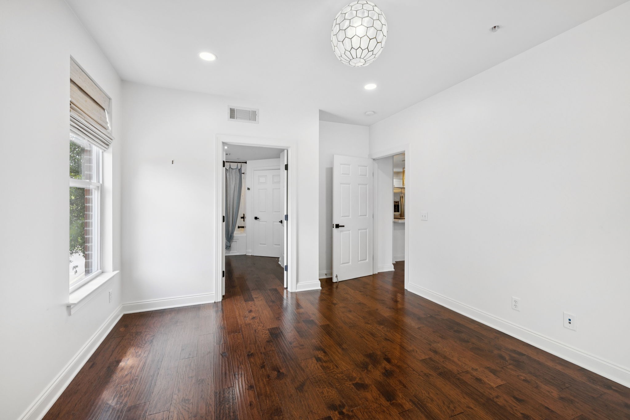 2000 Newark Ln Unit: F200