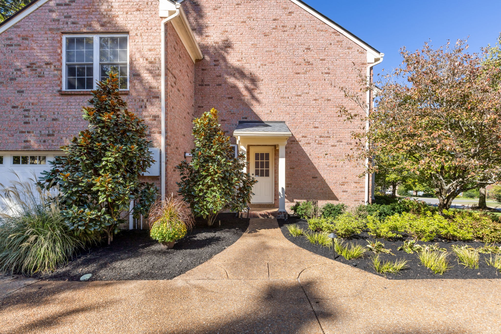 213 Winburn Ln