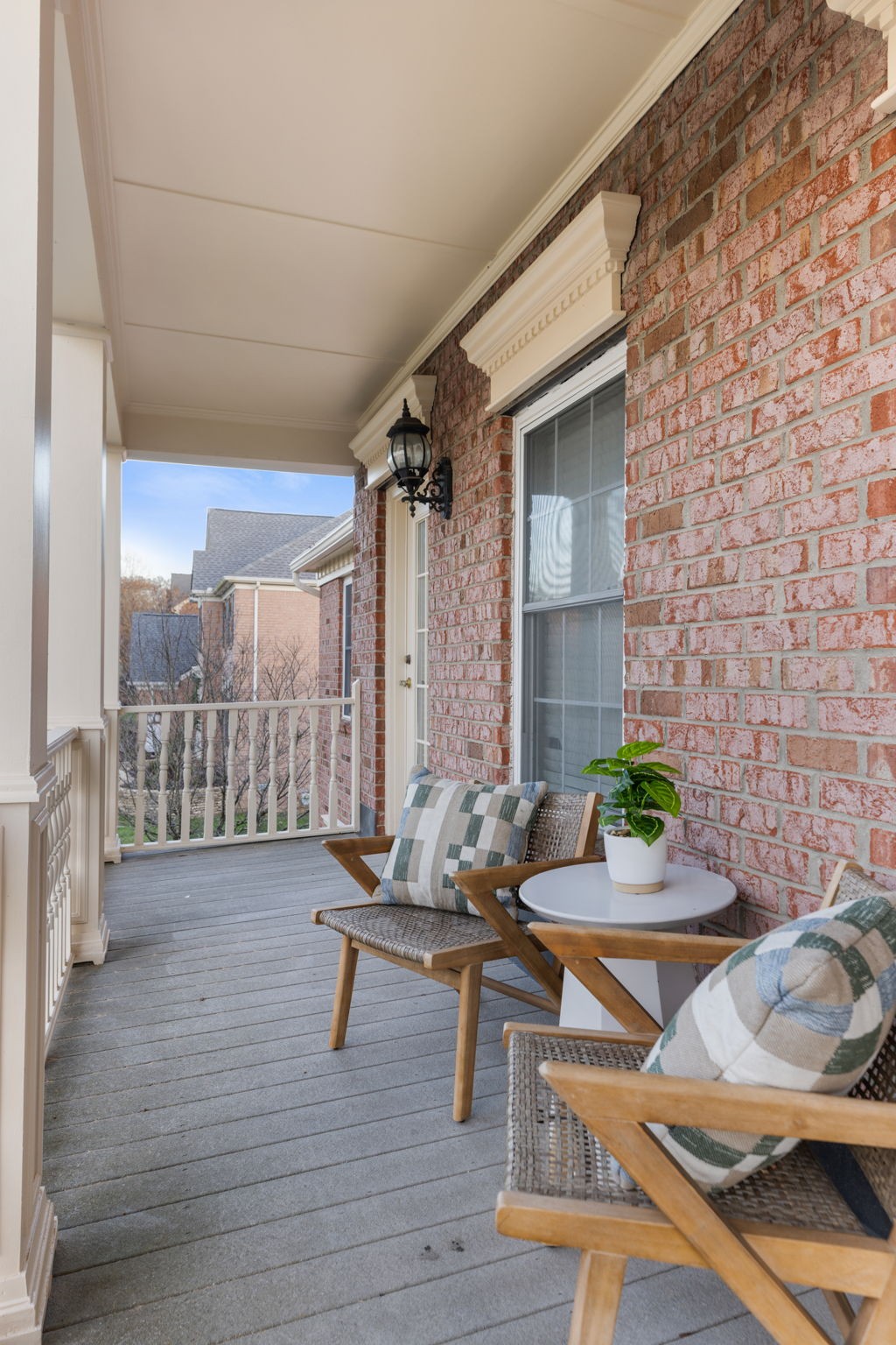213 Winburn Ln