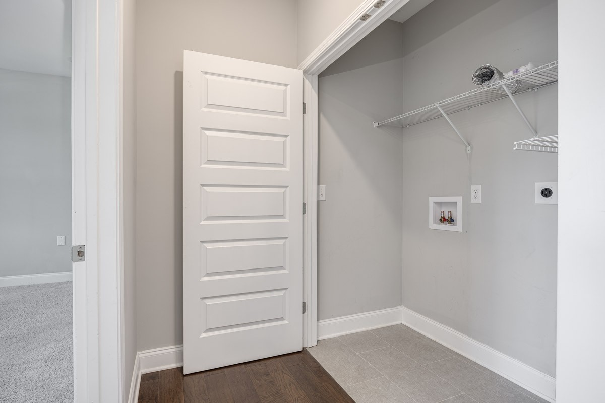 2000 Shadow Green Dr Unit: H-203