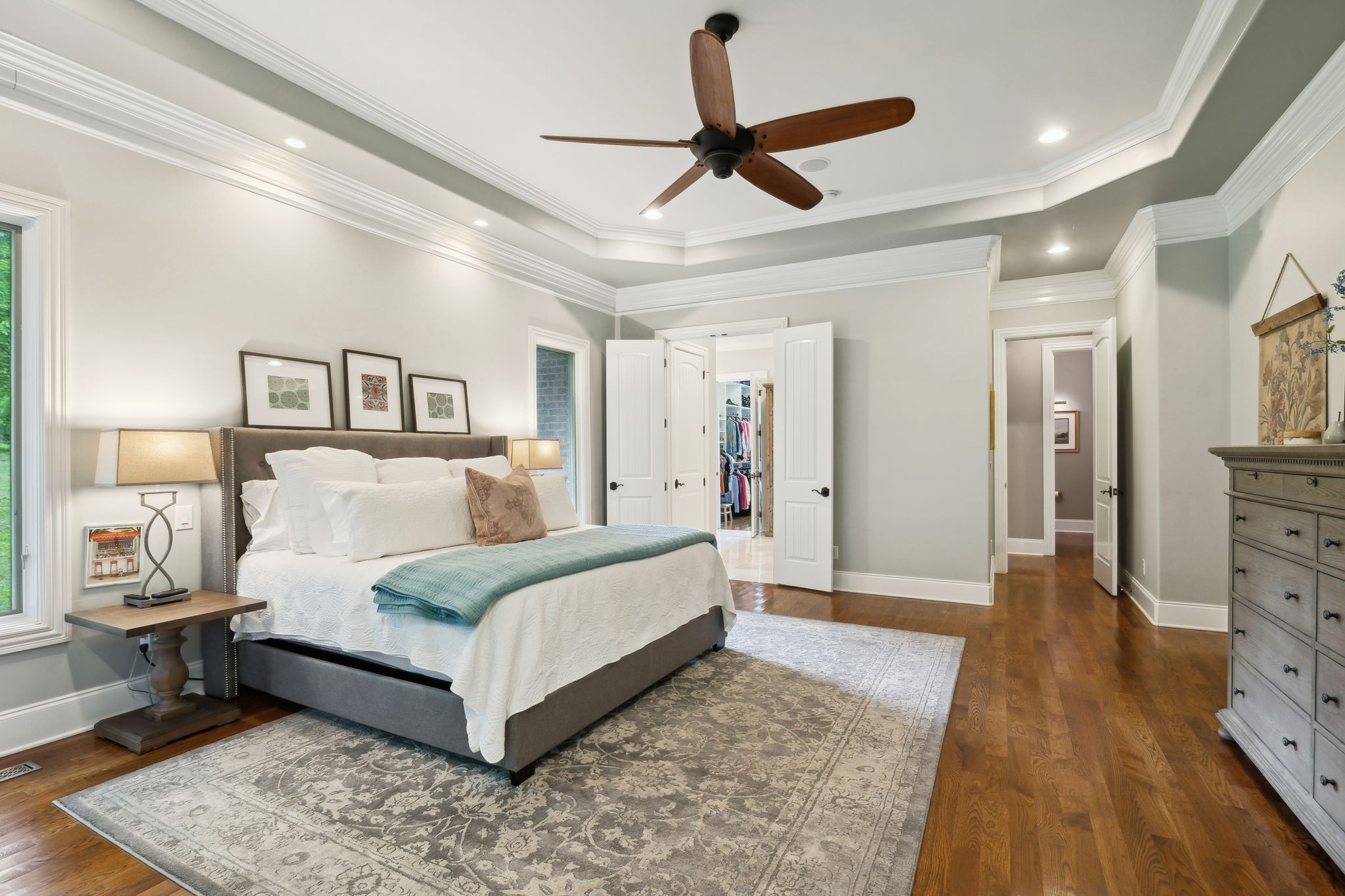 1075 Natchez Valley Ln