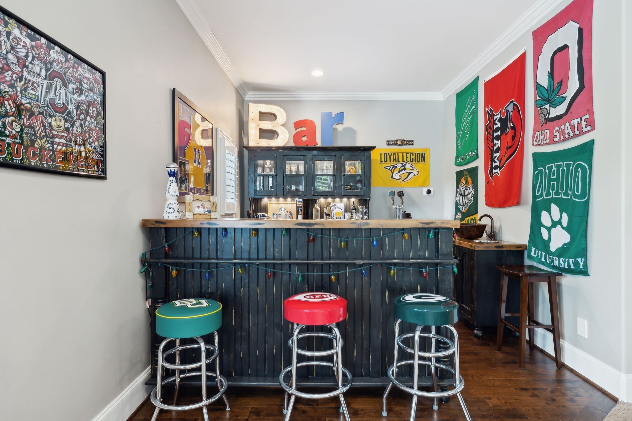 1075 Natchez Valley Ln