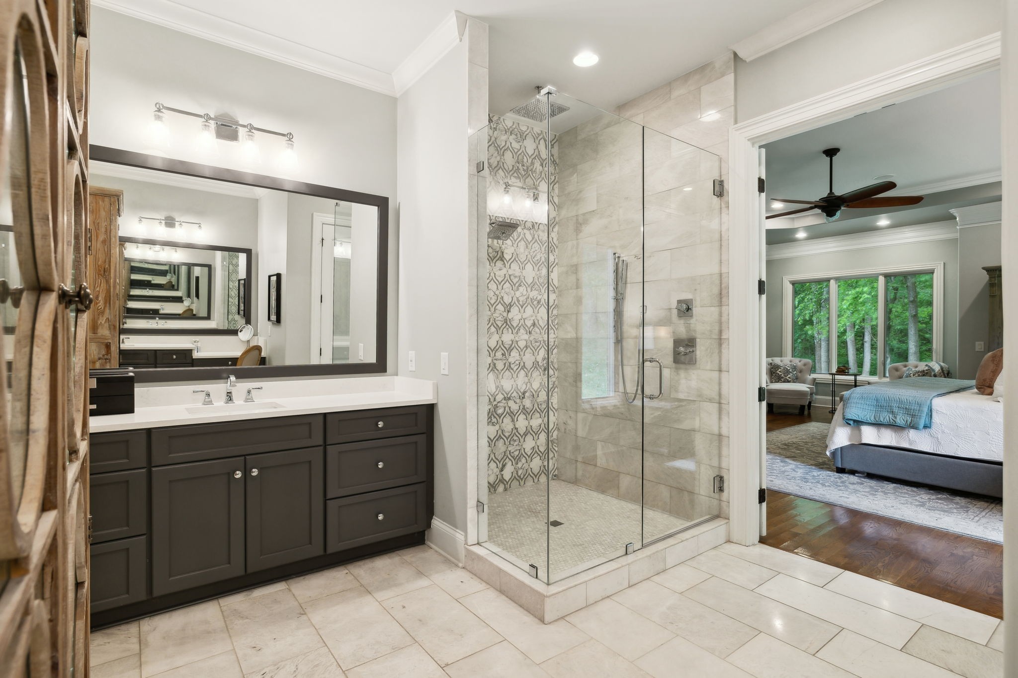 1075 Natchez Valley Ln