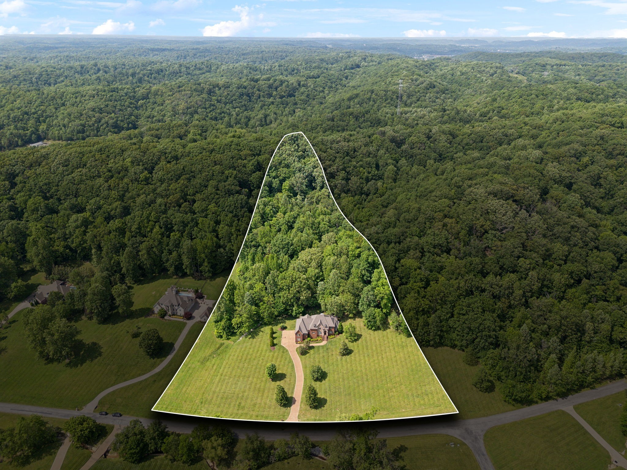 1075 Natchez Valley Ln