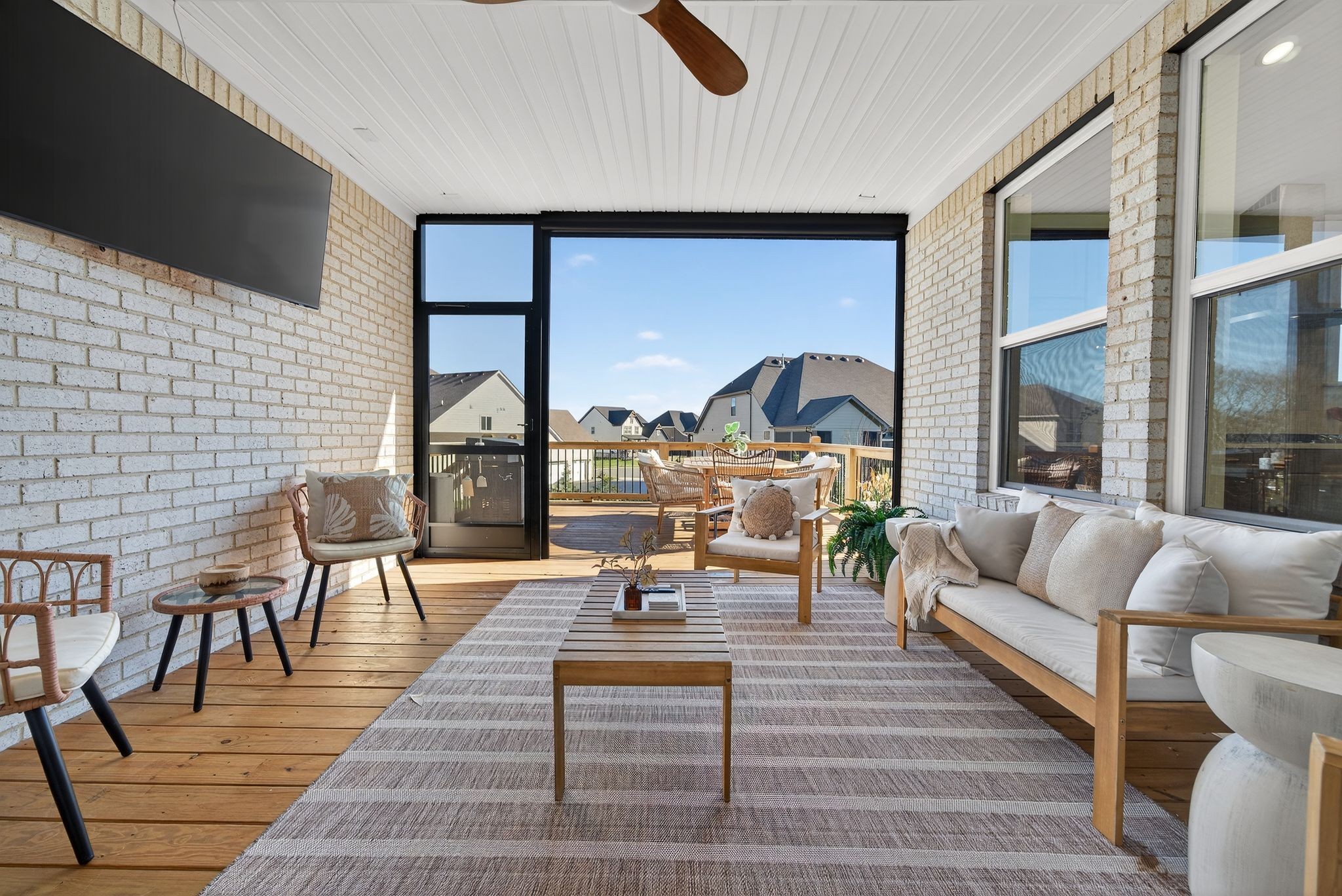 5120 High Park Hill Dr