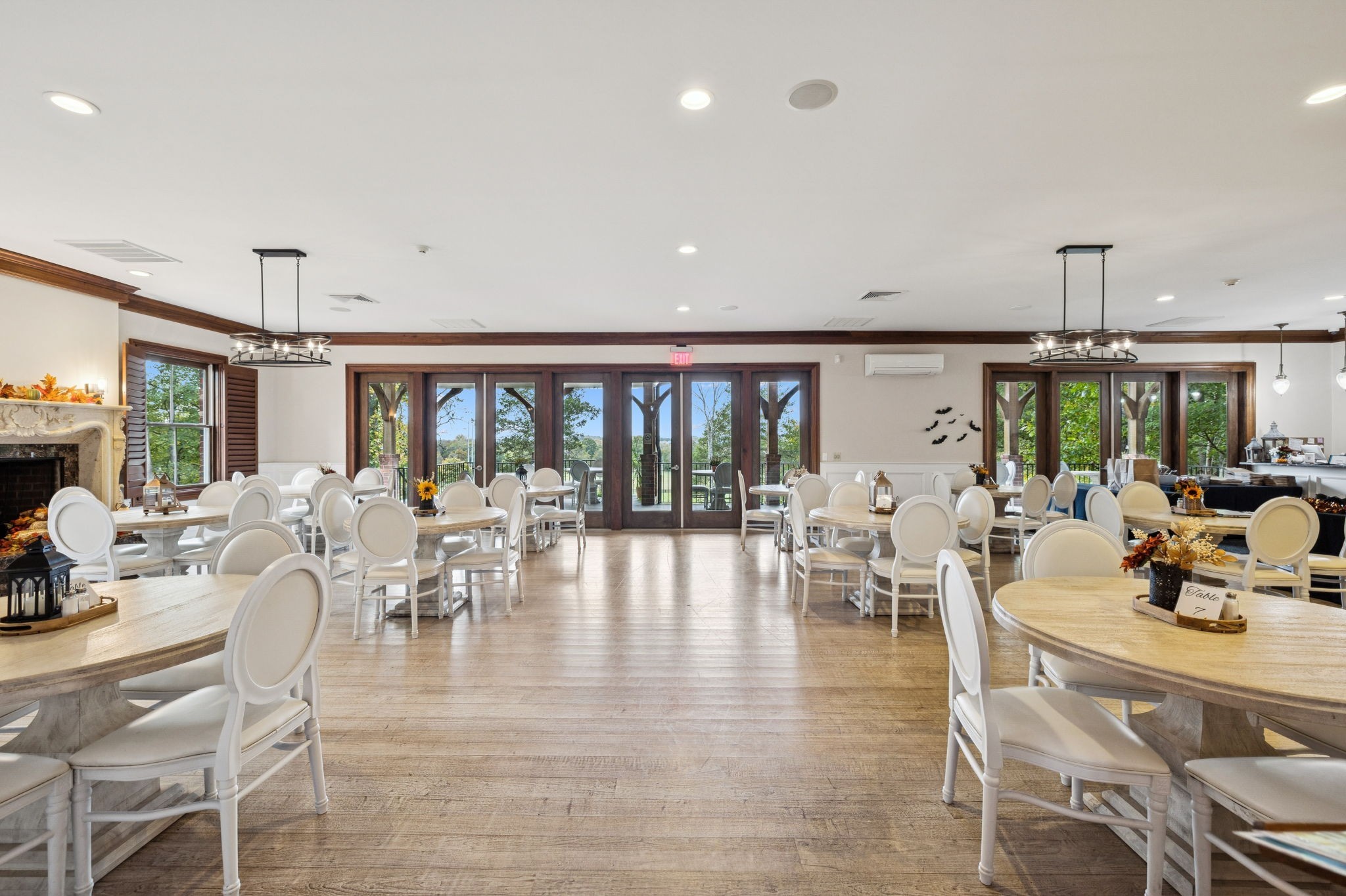 5120 High Park Hill Dr