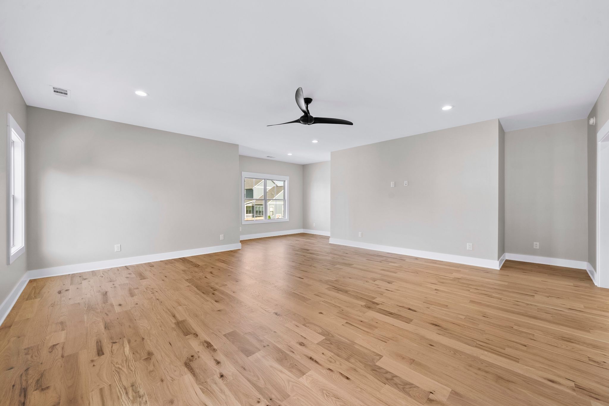 3005 Lilybelle Court