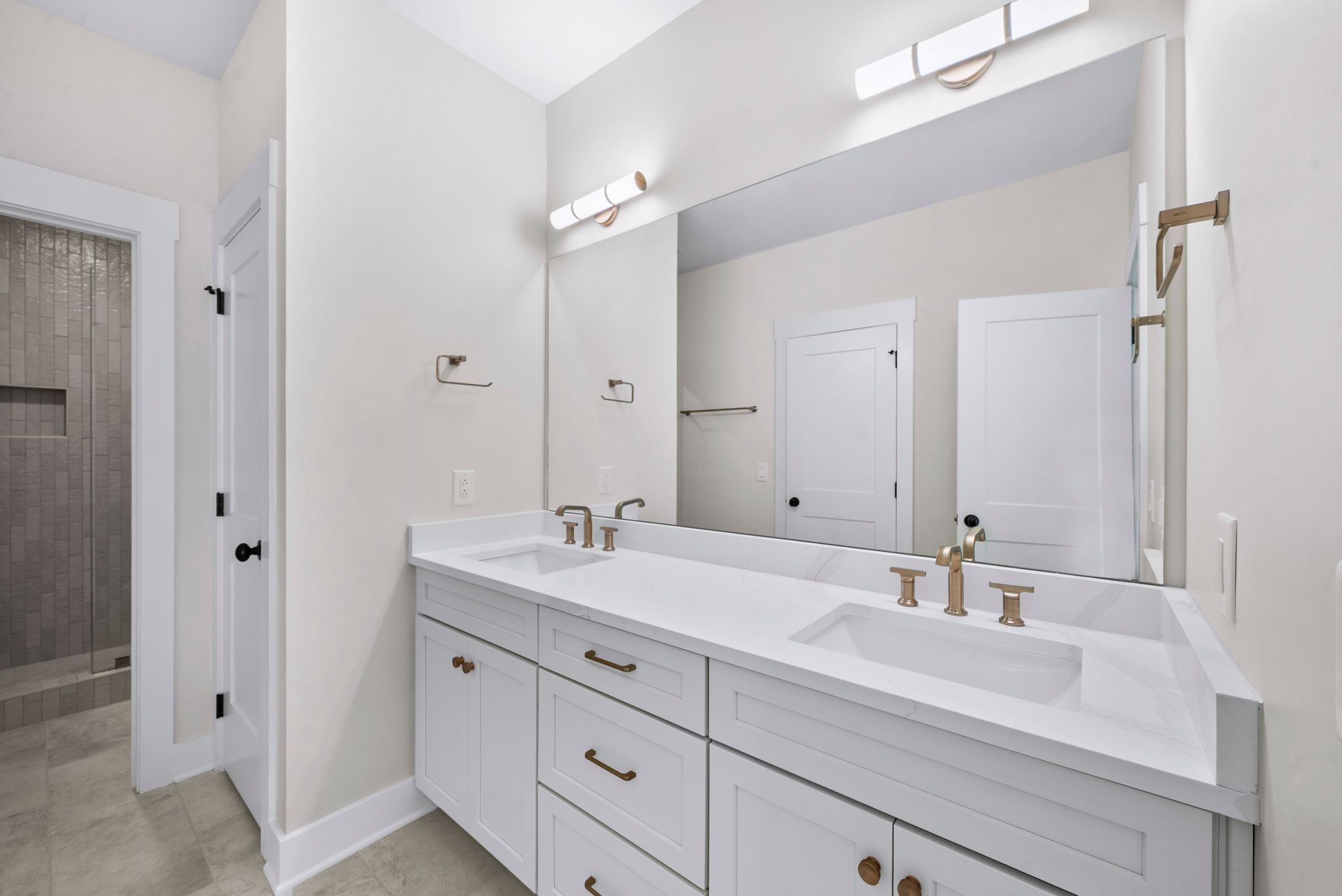 3005 Lilybelle Court