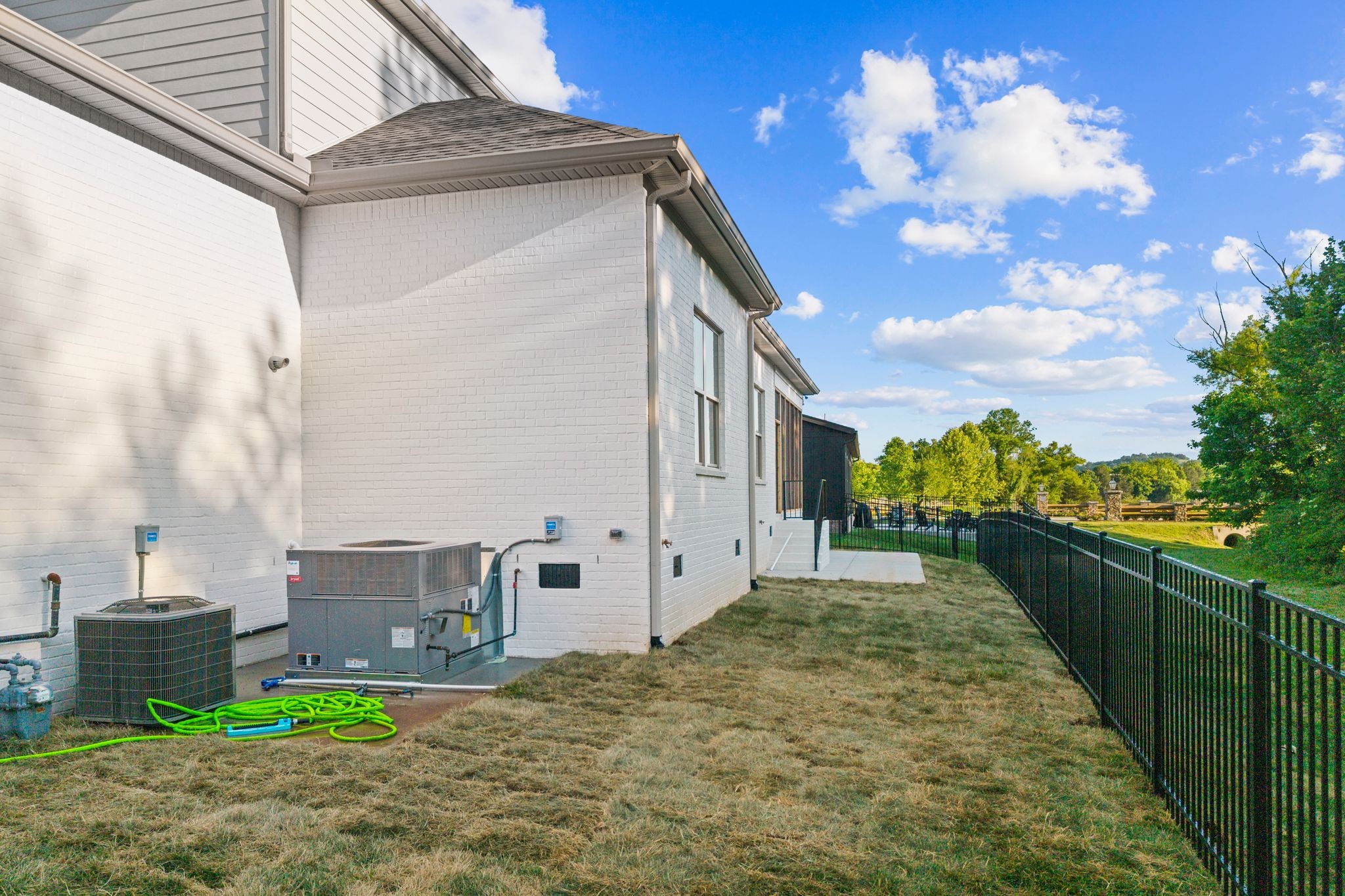 3005 Lilybelle Court