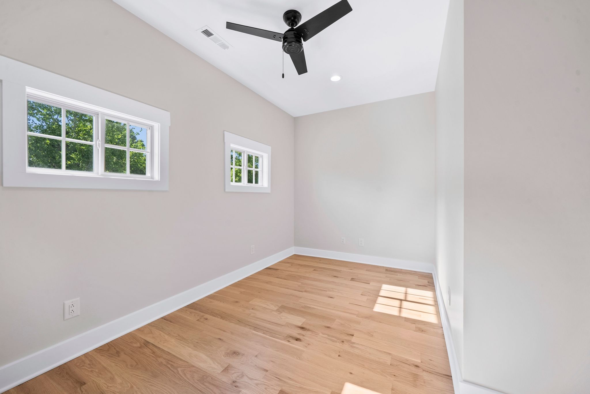 3005 Lilybelle Court