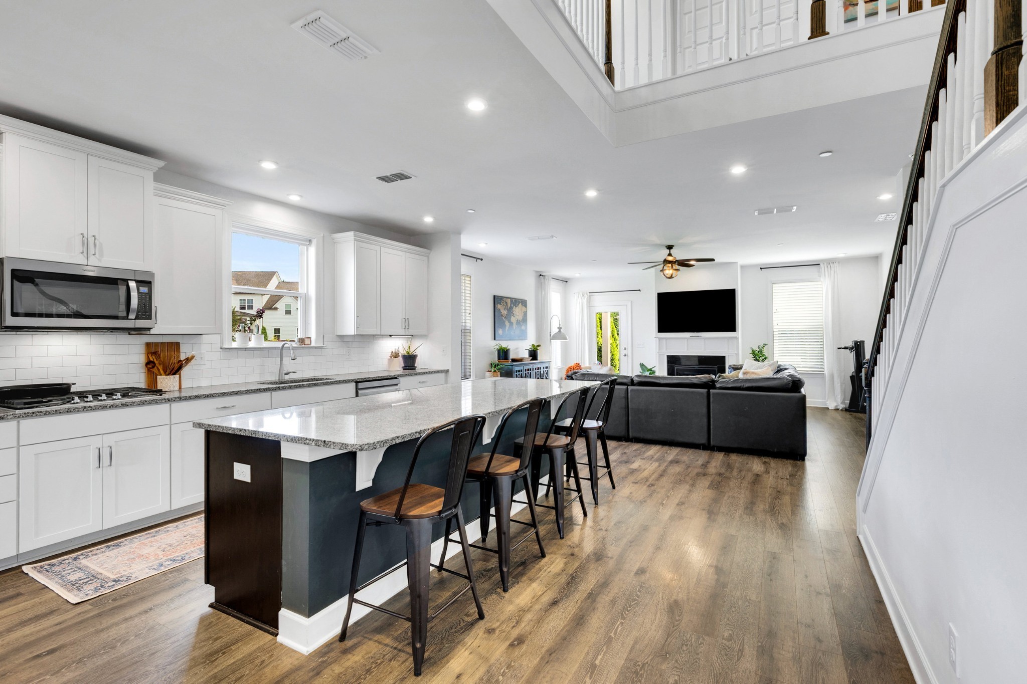 1114 Crossfield Dr