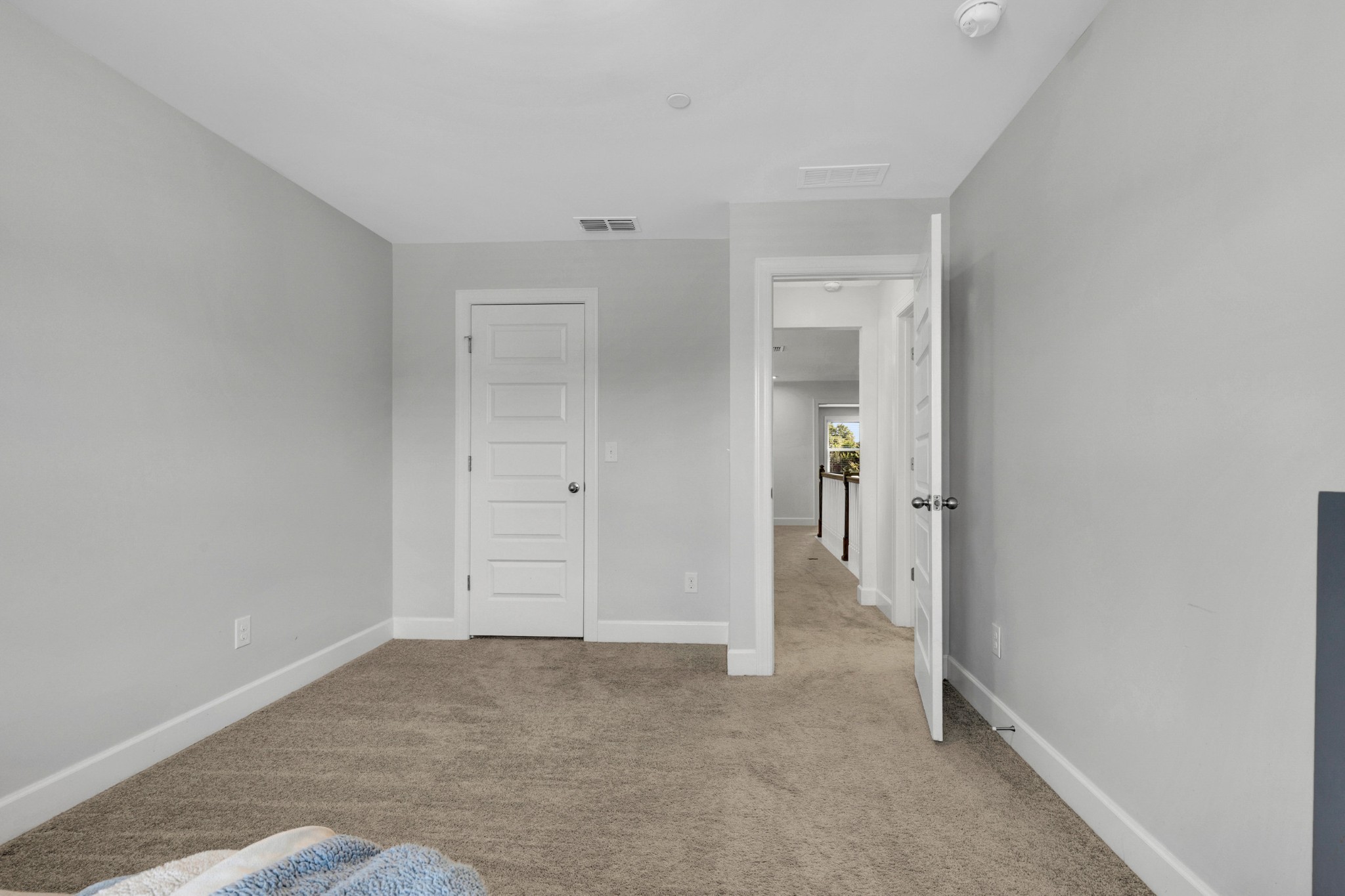 1114 Crossfield Dr