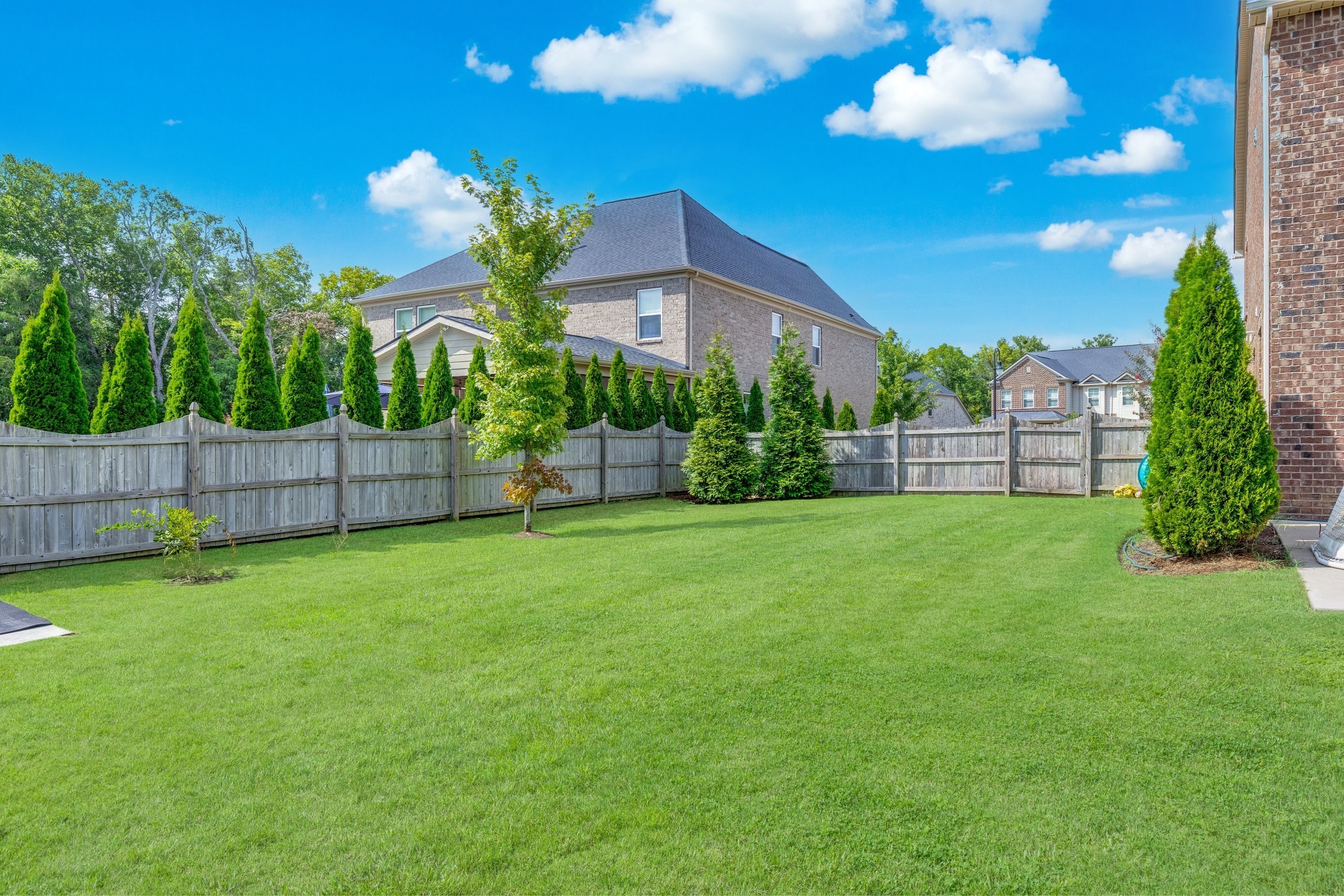1114 Crossfield Dr