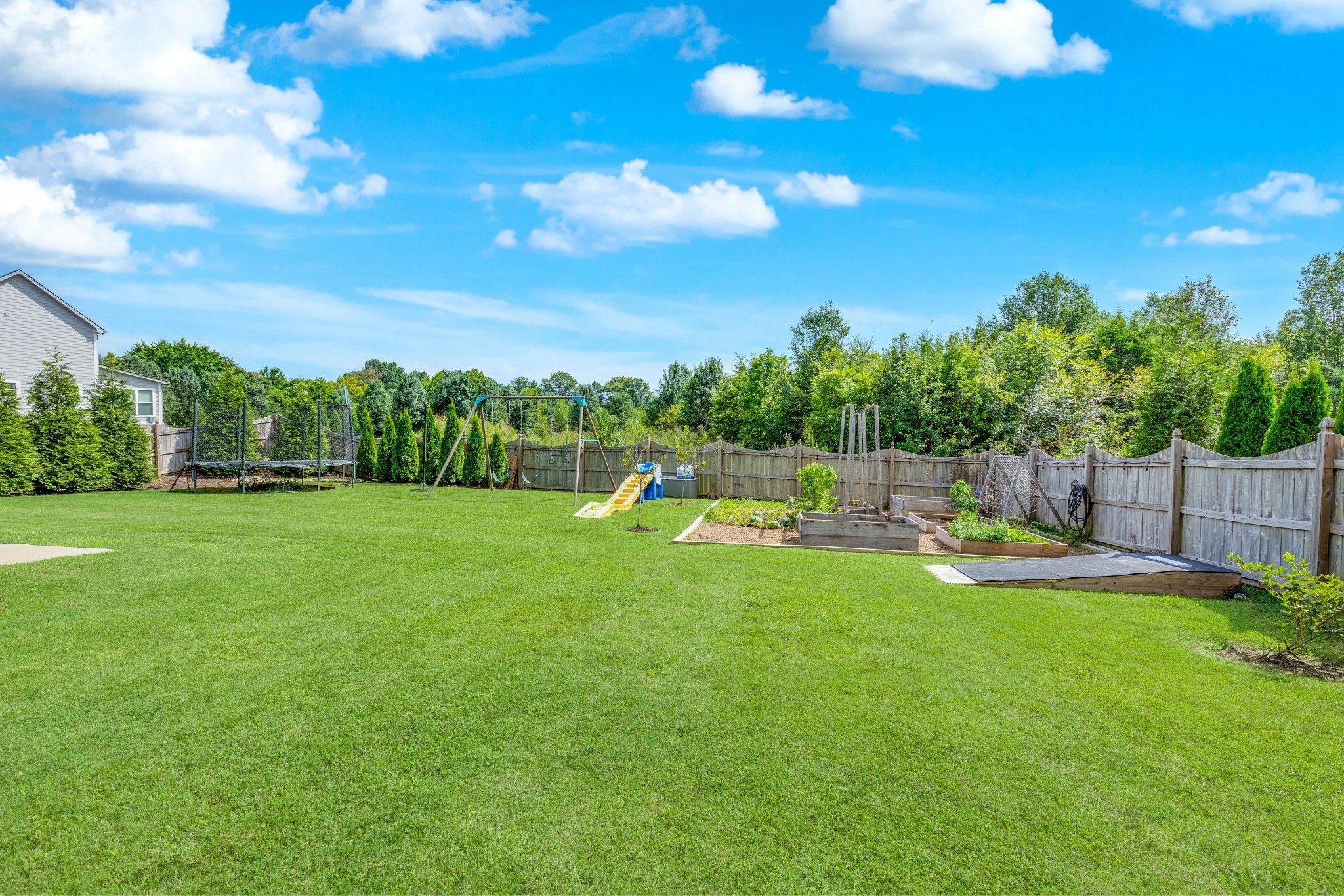 1114 Crossfield Dr