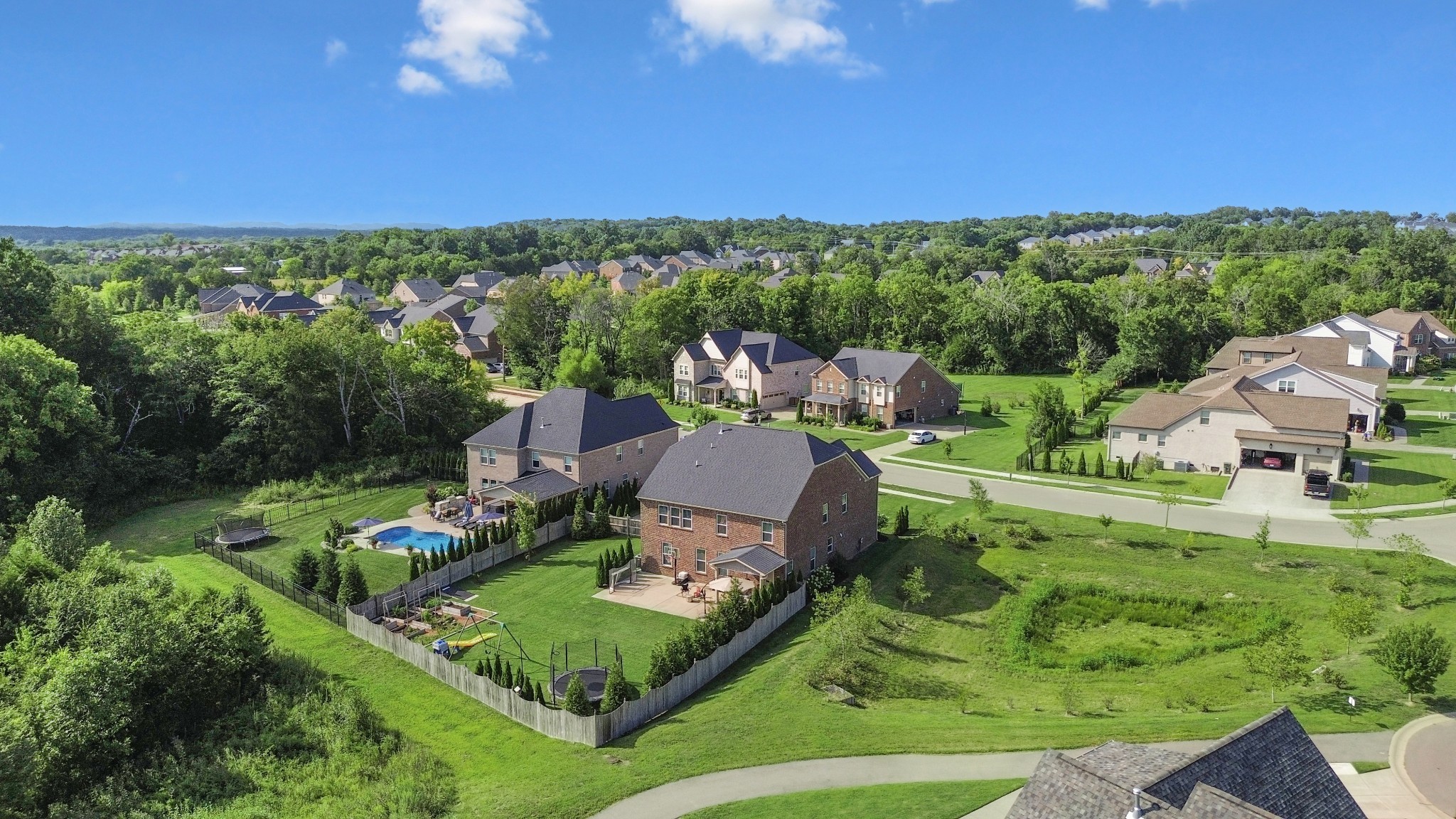 1114 Crossfield Dr