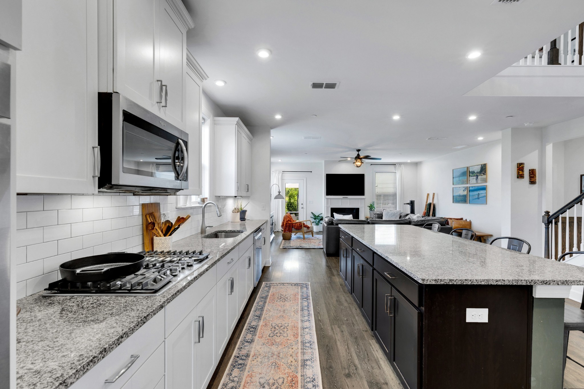 1114 Crossfield Dr