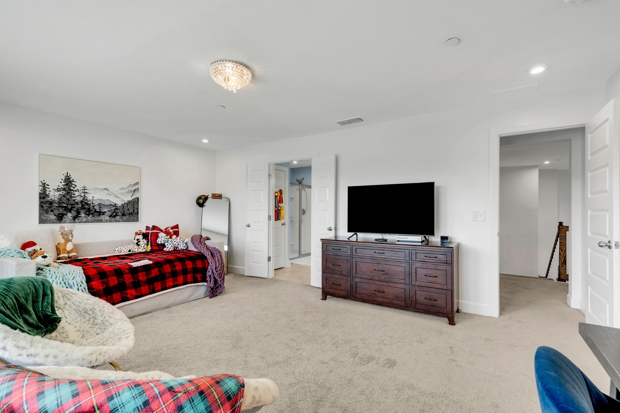 1114 Crossfield Dr