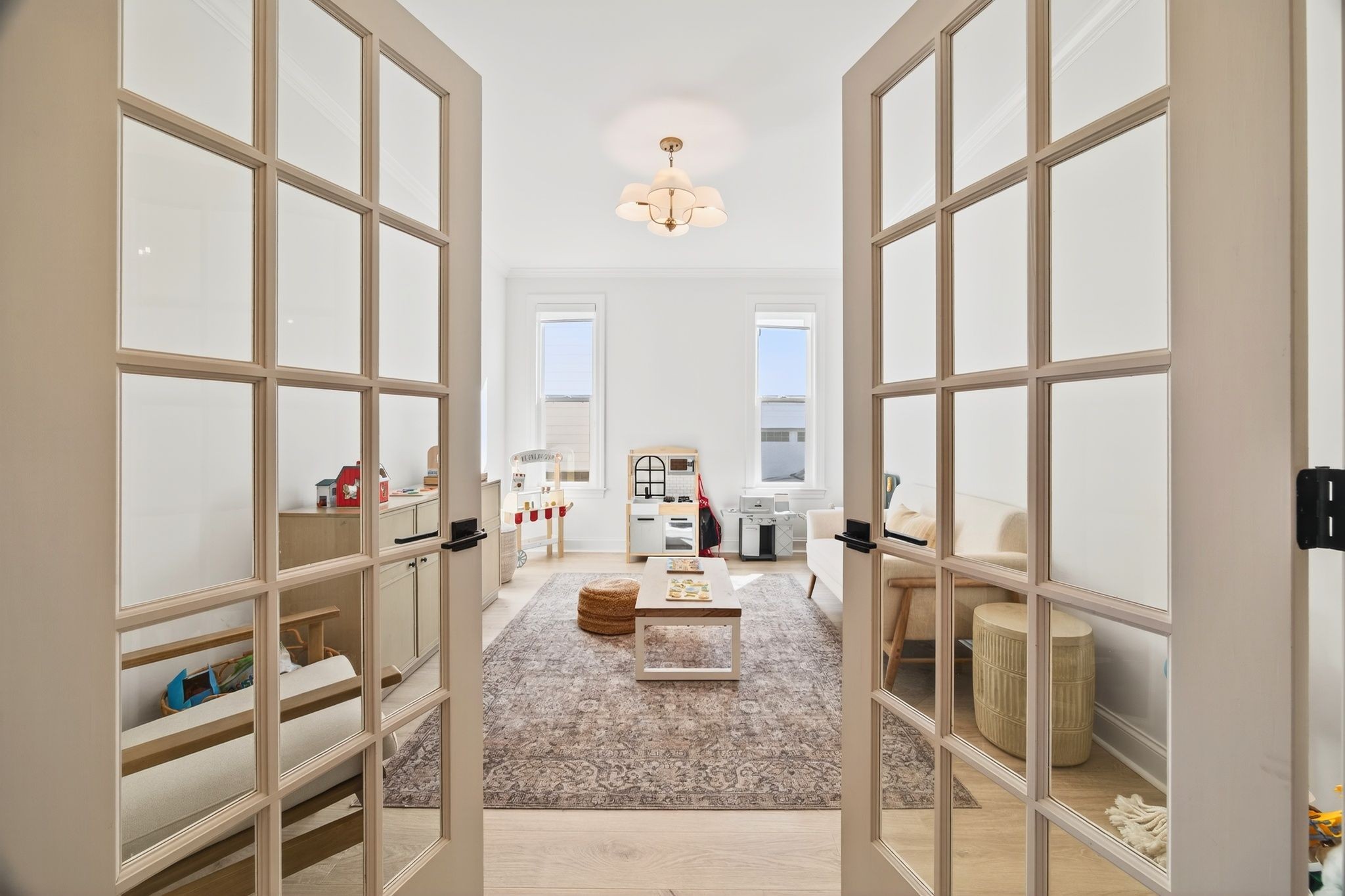 5102 High Park Hill Dr