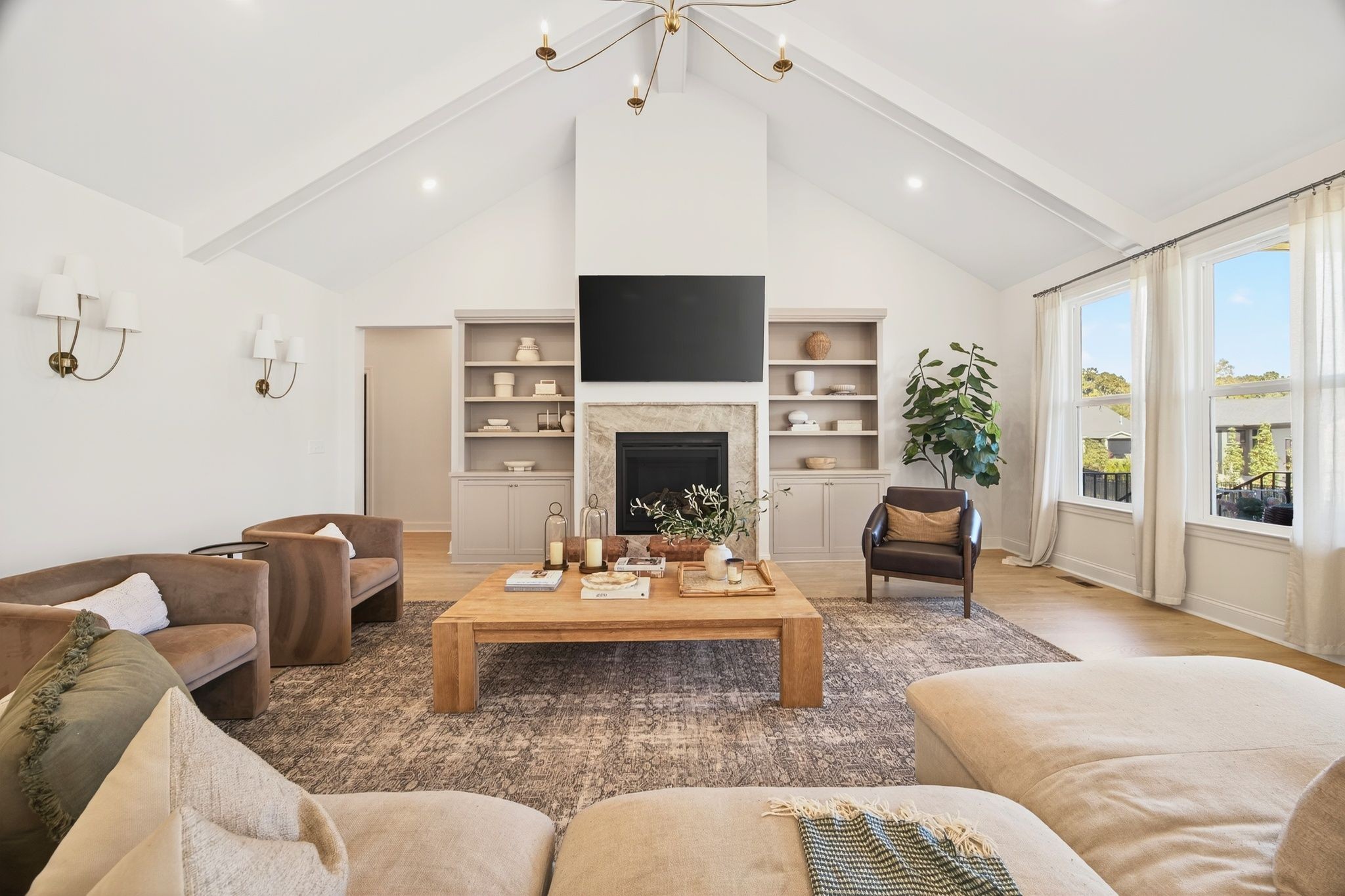 5102 High Park Hill Dr