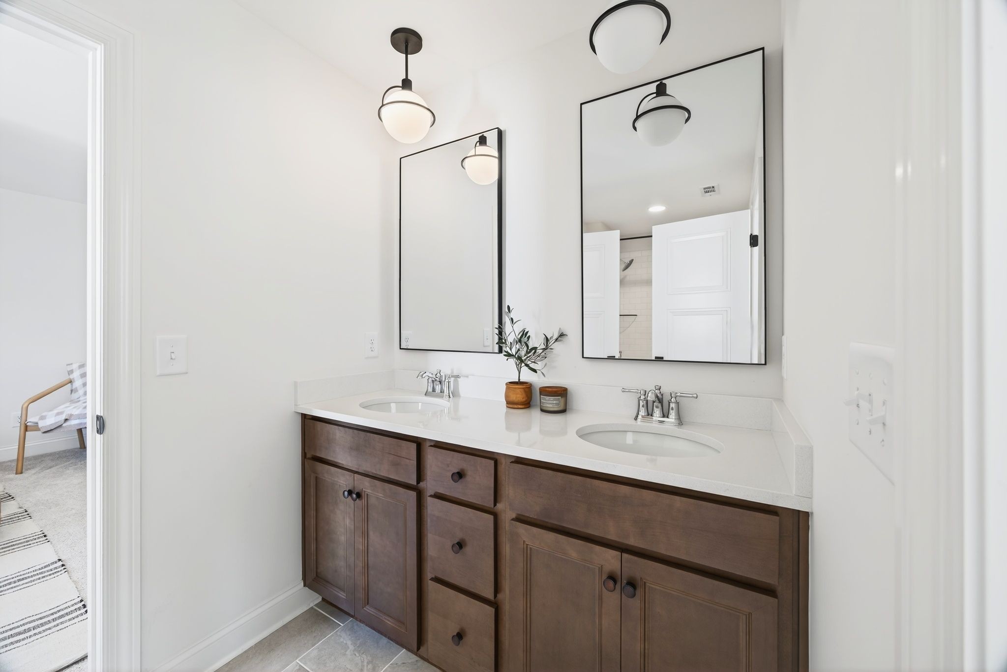 5102 High Park Hill Dr