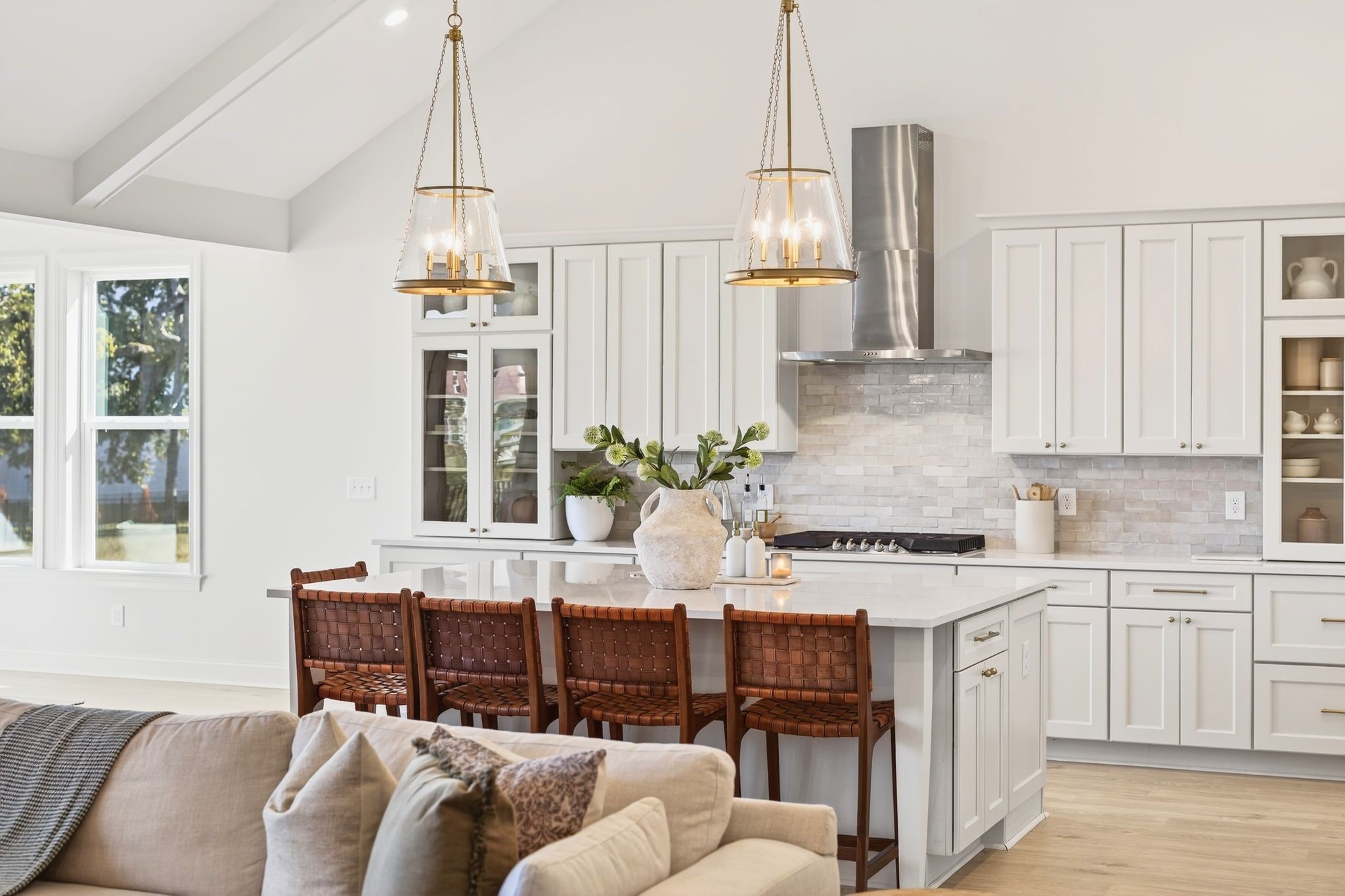 5102 High Park Hill Dr