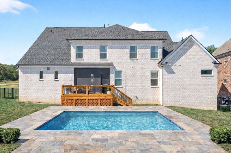 5120 High Park Hill Dr