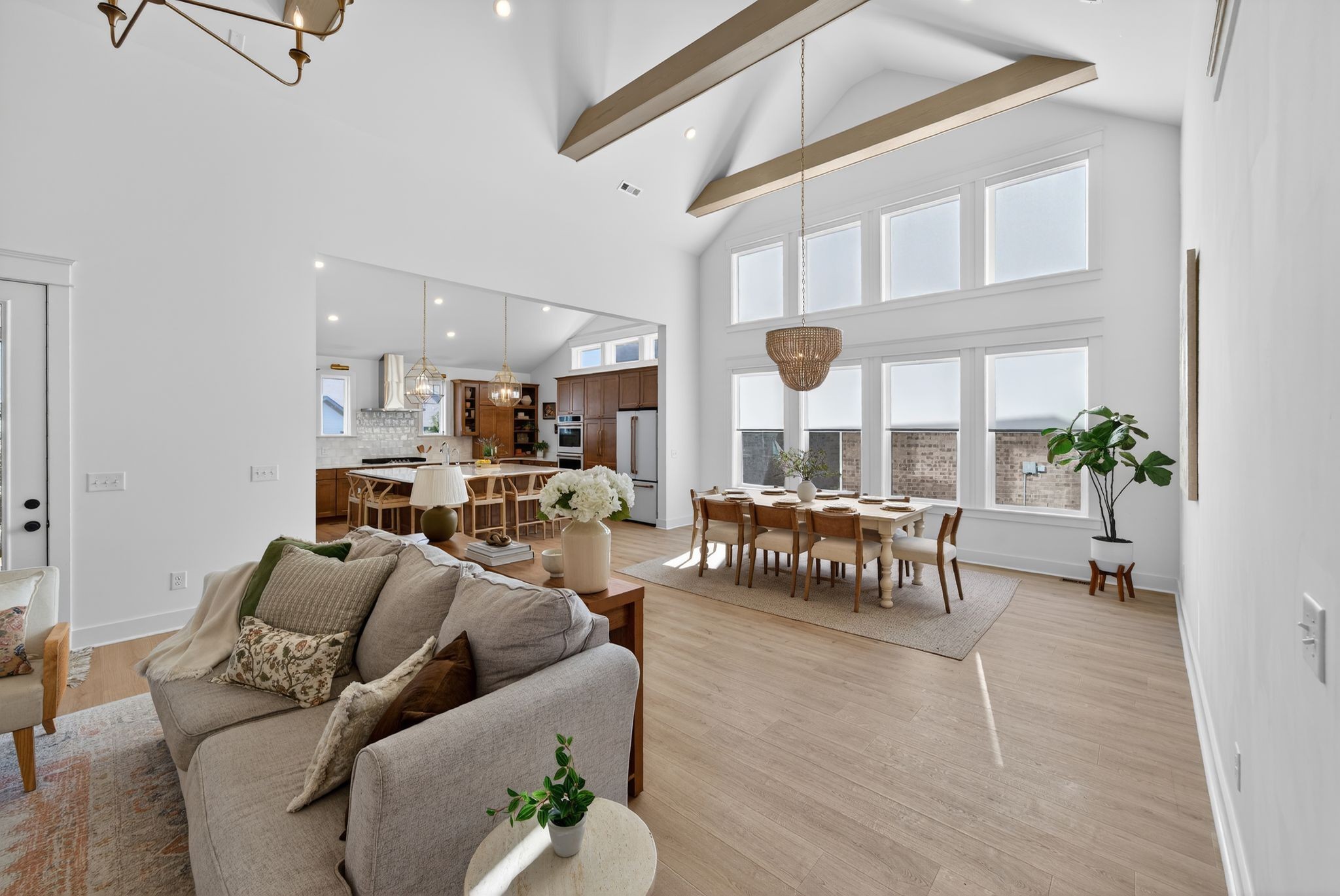 5120 High Park Hill Dr