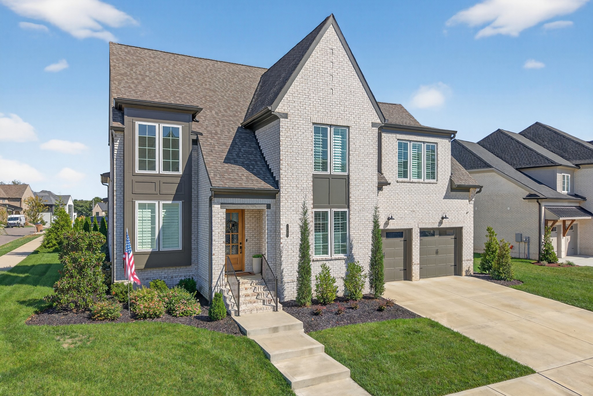 3200 Arundel Ln