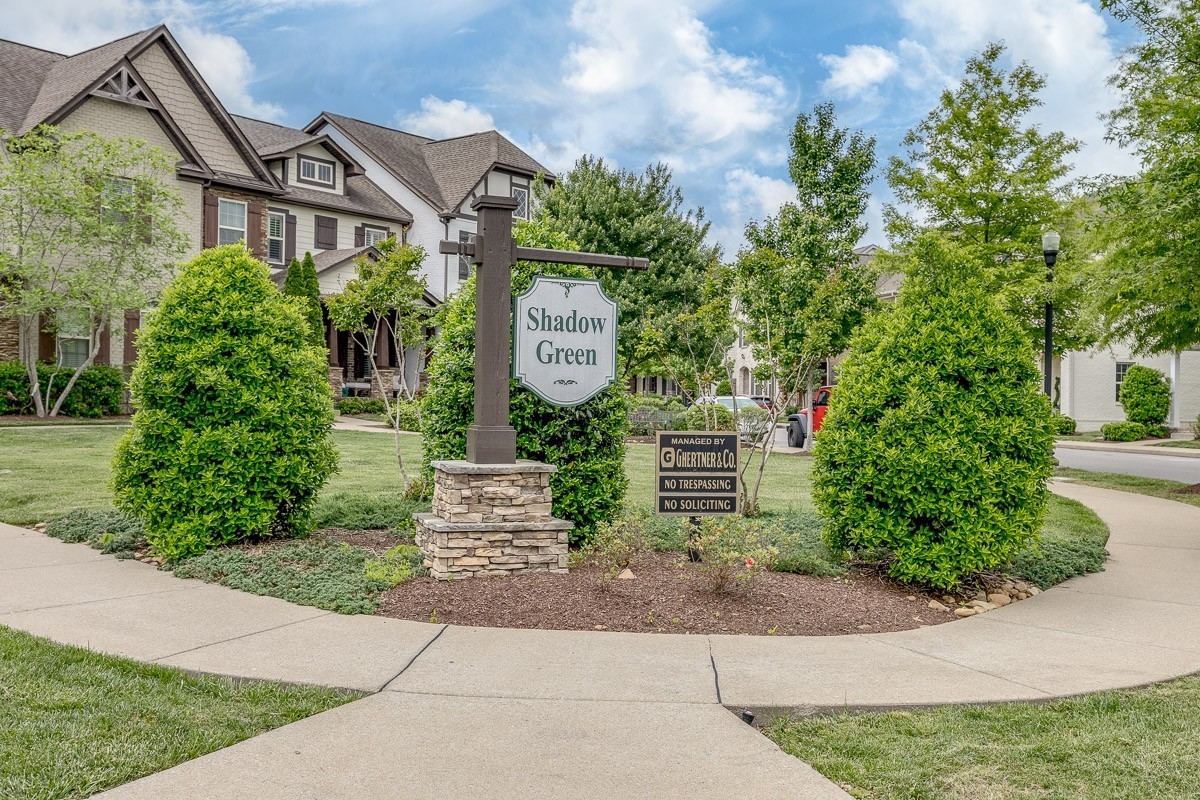 2000 Shadow Green Dr Unit: H-203