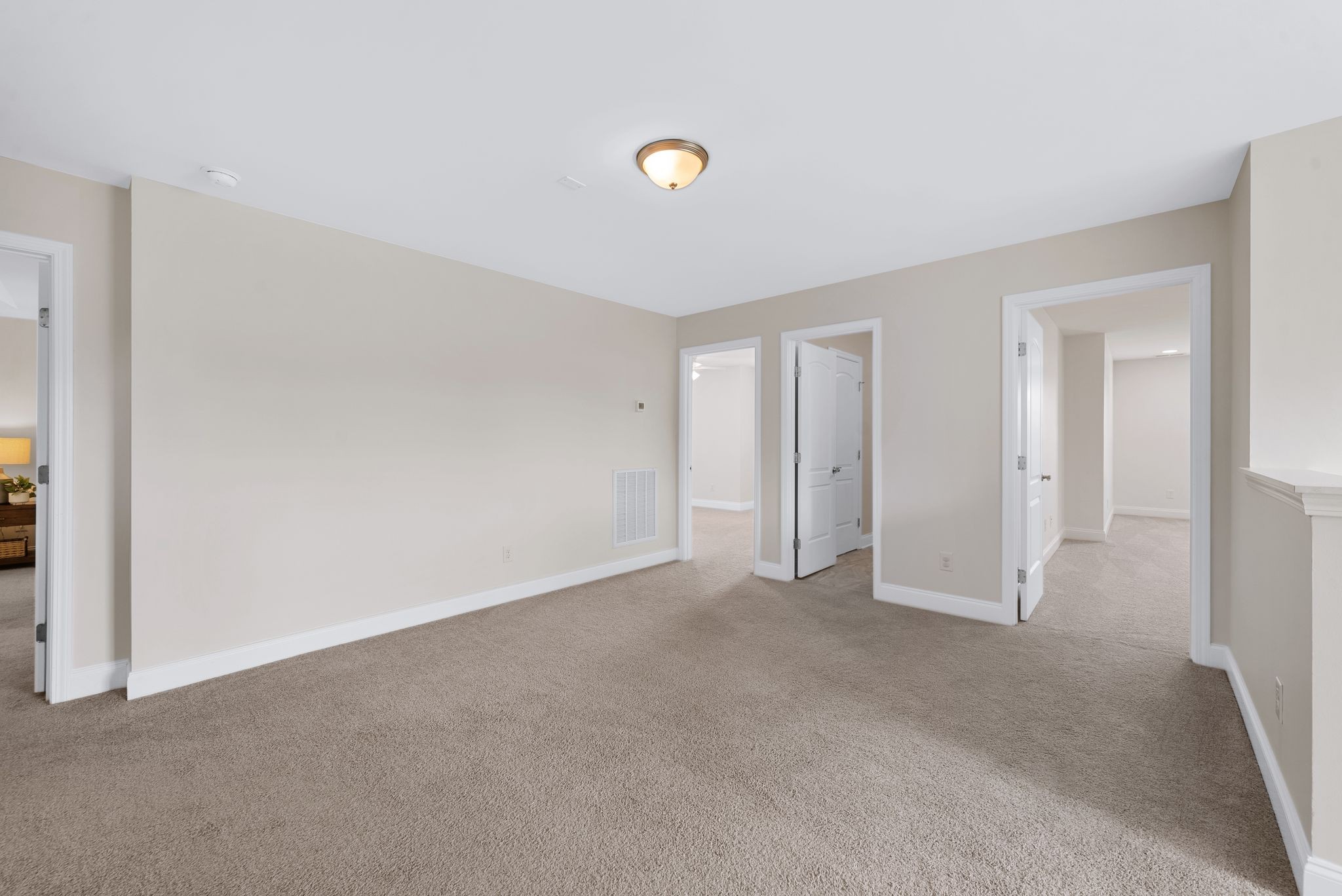 5016 Viola Ln