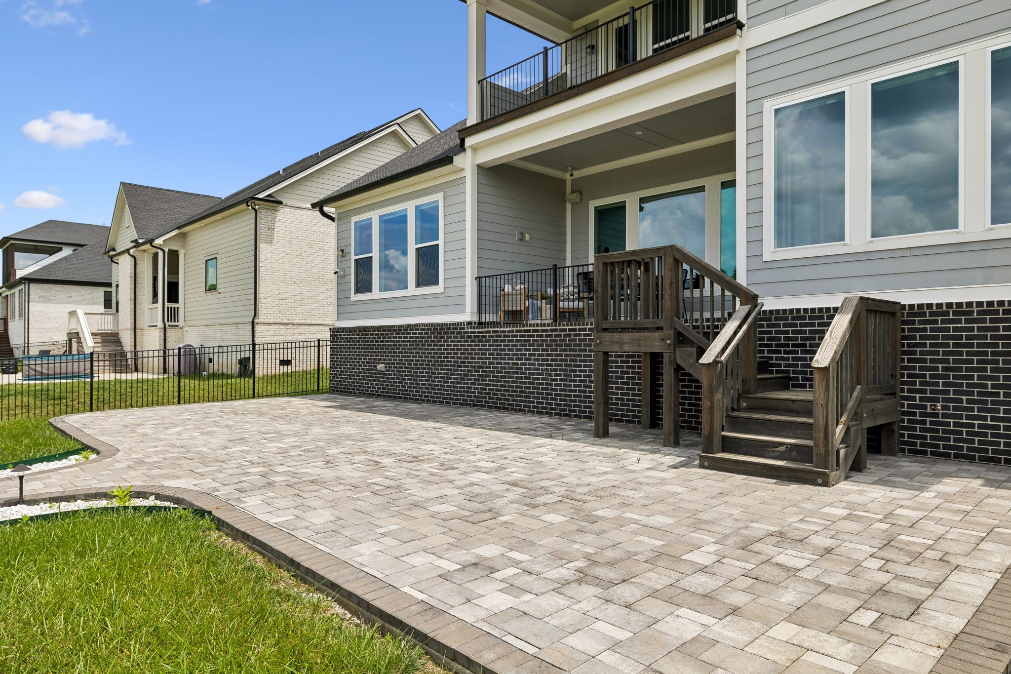 1132 Angela Ann Ct