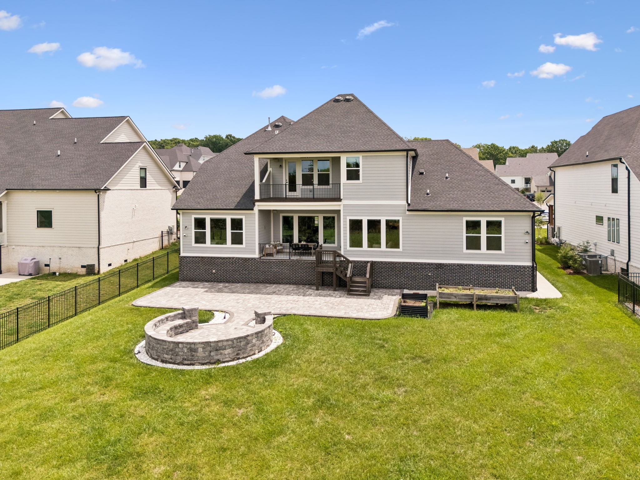 1132 Angela Ann Ct